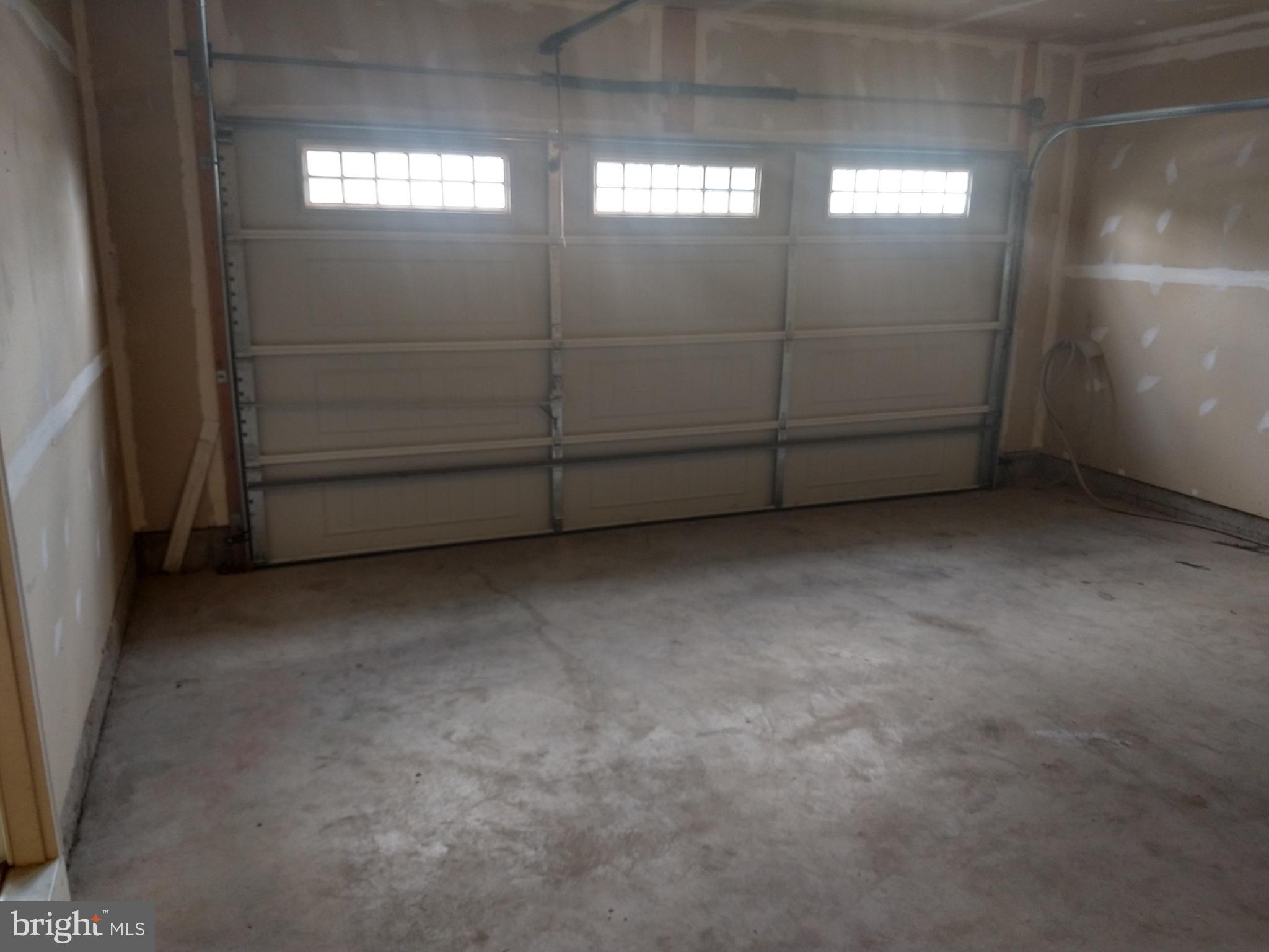 BRAMBLETON LANDBAY 3 - Residential