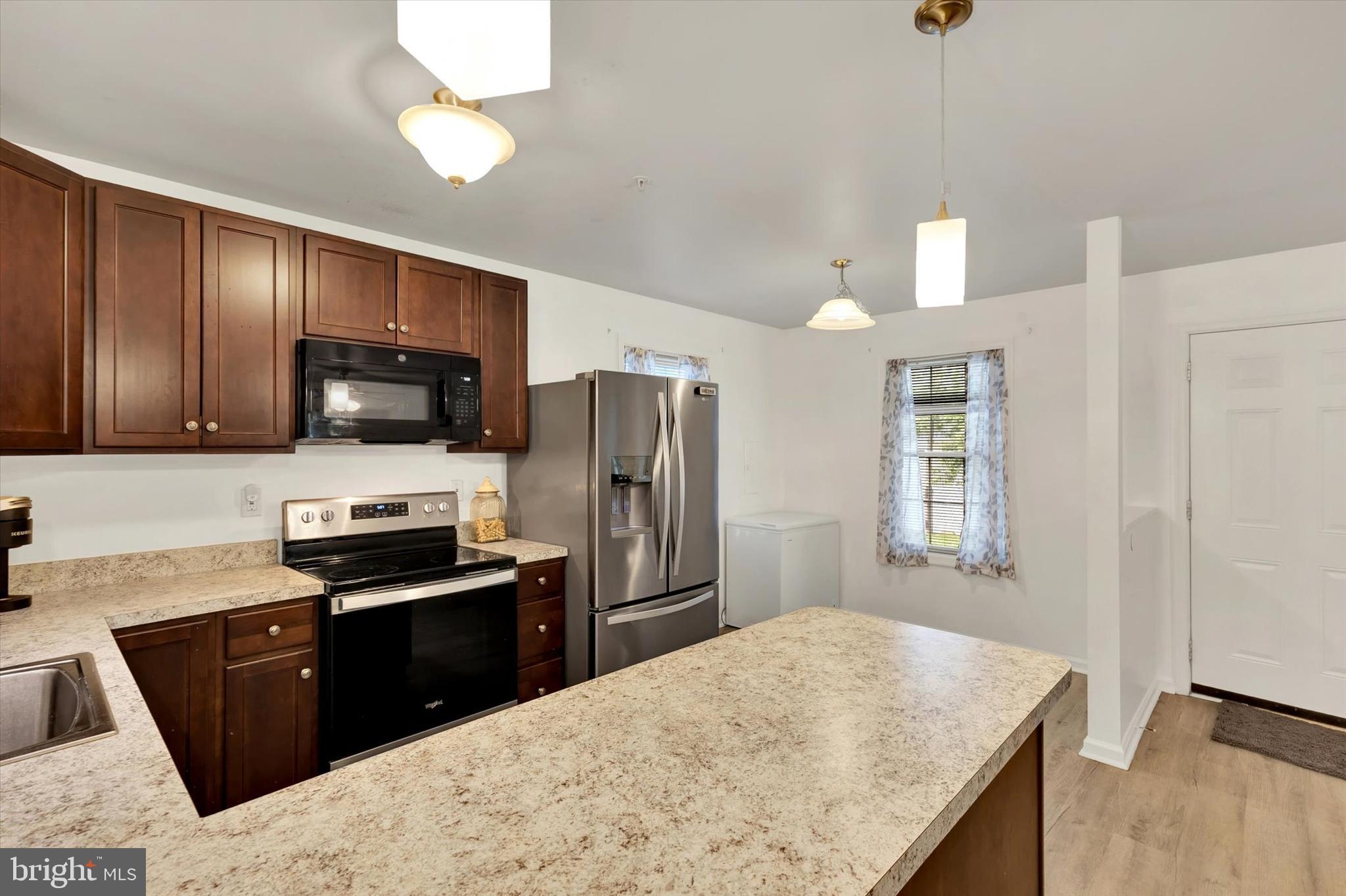 420 CHARLESTOWN PLACE