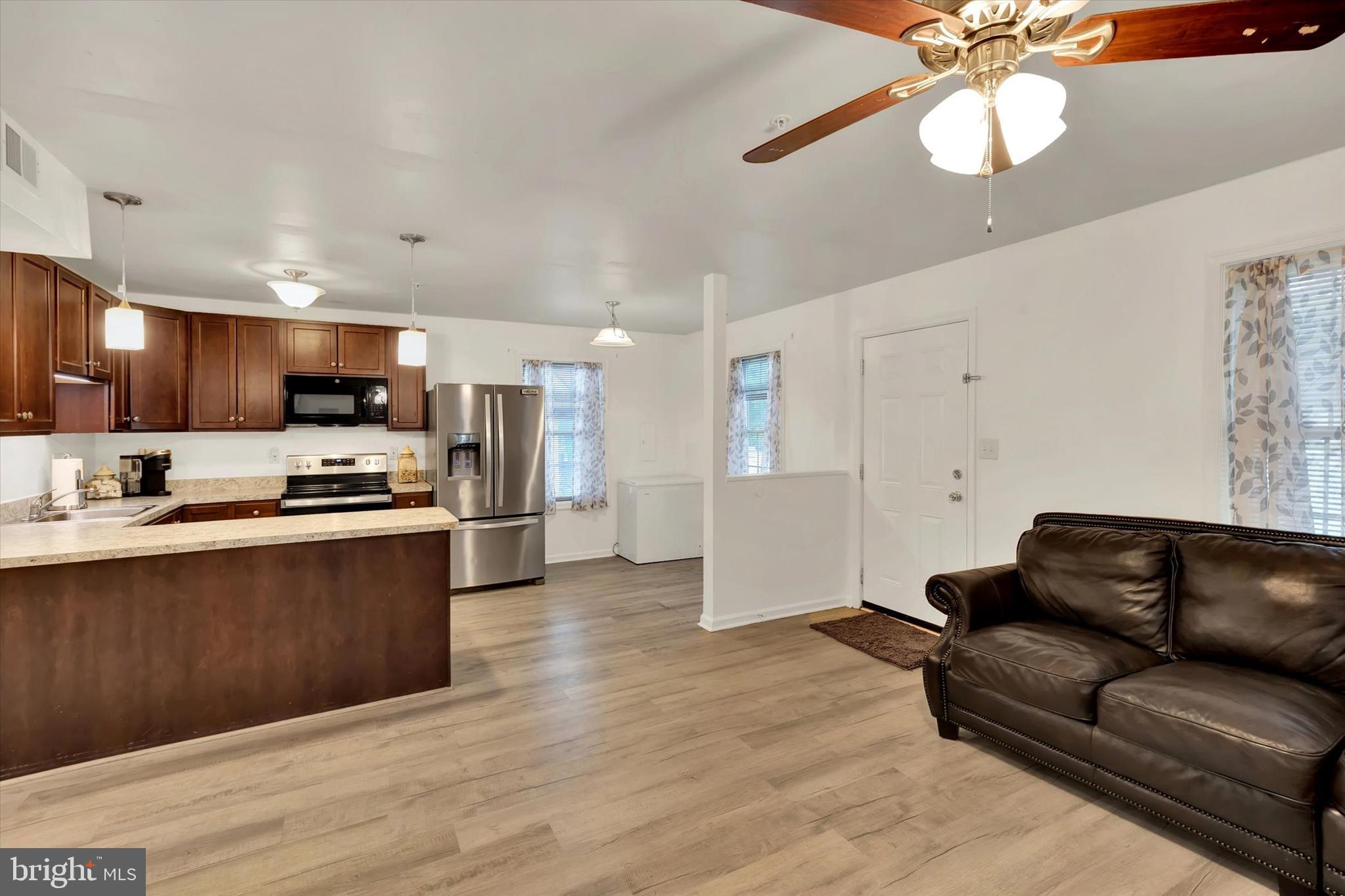 420 CHARLESTOWN PLACE