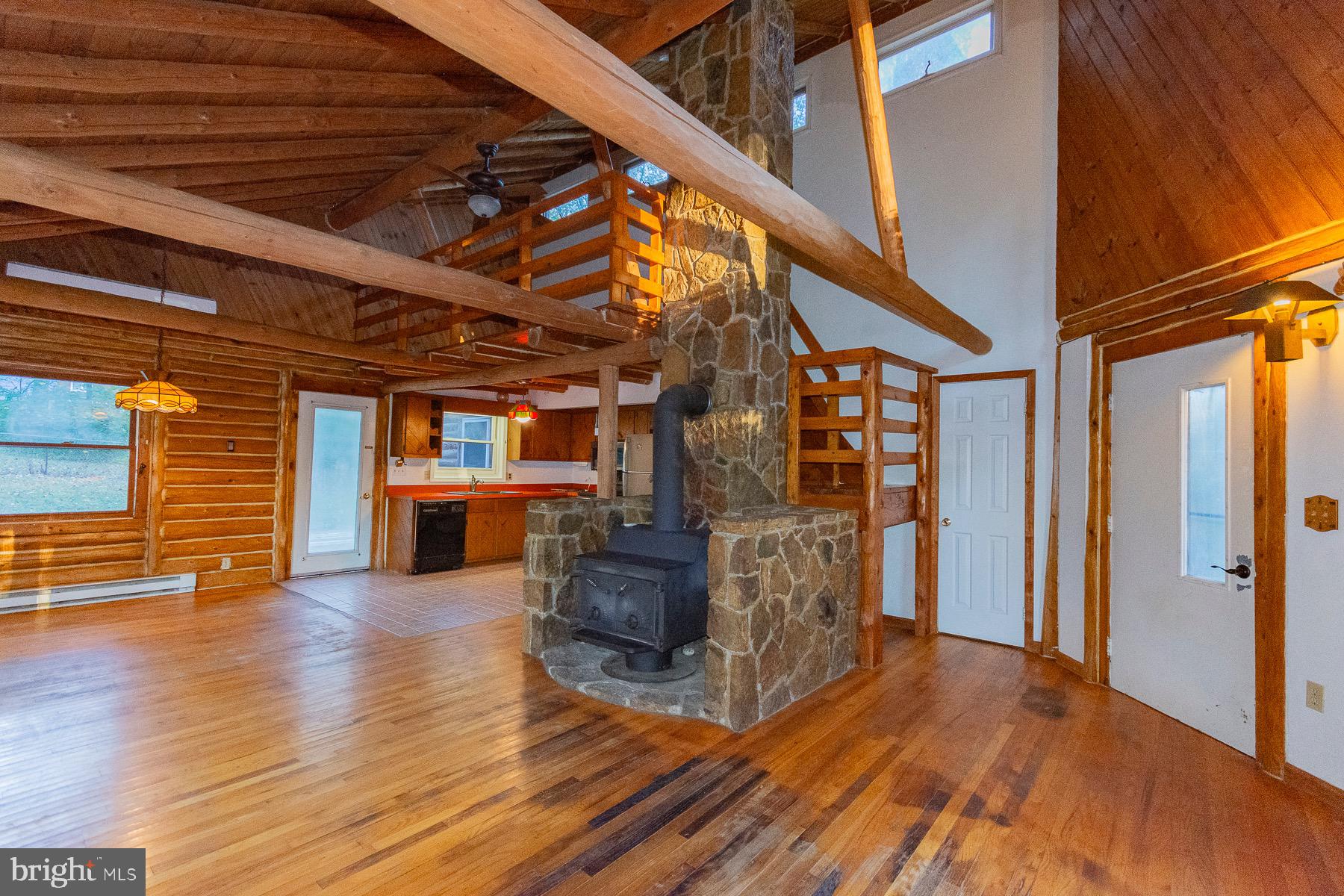 WOODLAND PARK - Residential