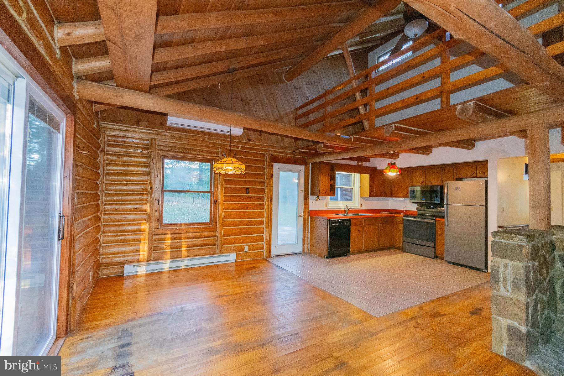 WOODLAND PARK - Residential