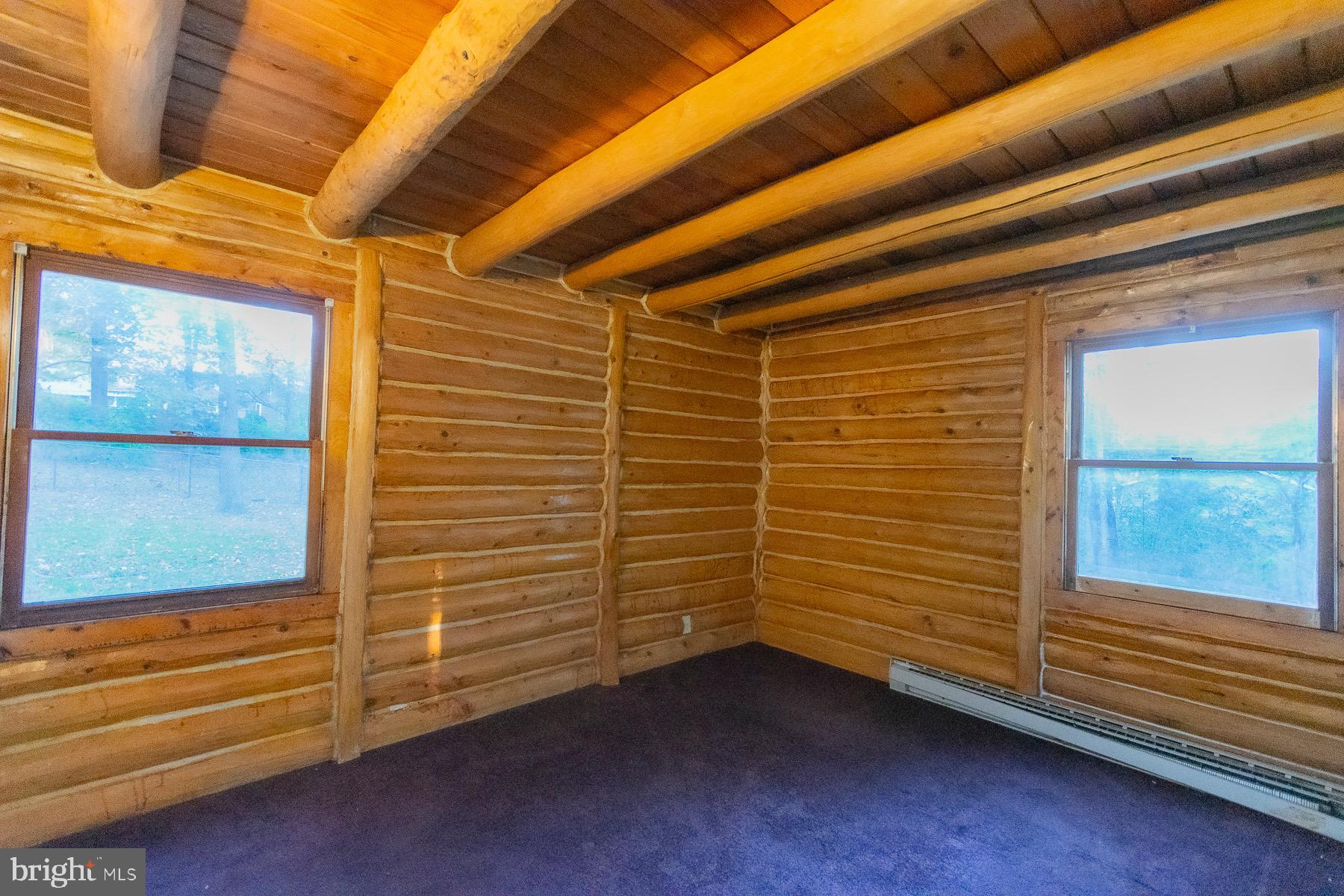 WOODLAND PARK - Residential