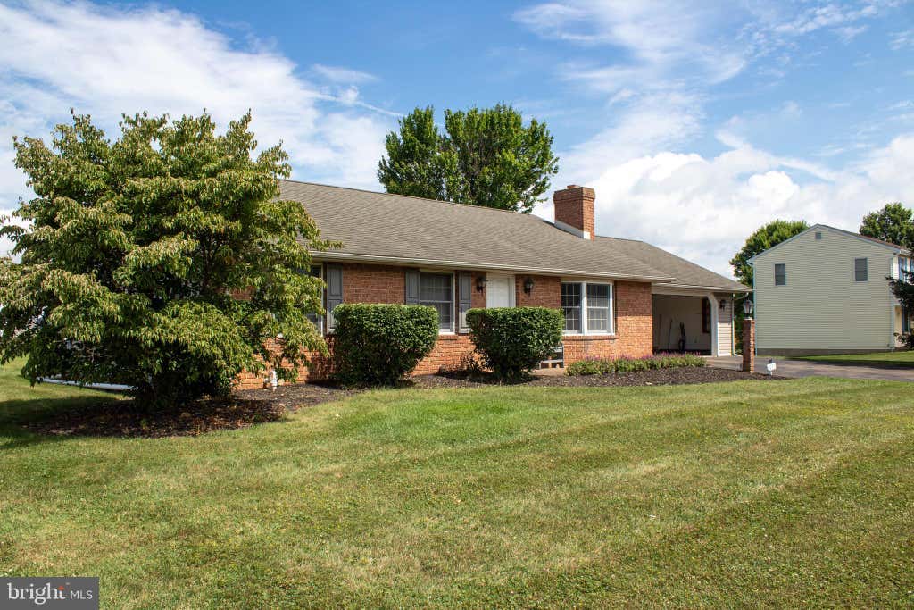 Photo of 5237 Sunset Lane, GAP, PA 17527 (MLS # PALA2093042)
