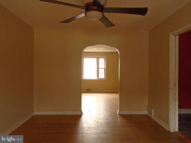 PERRING LOCH - Residential