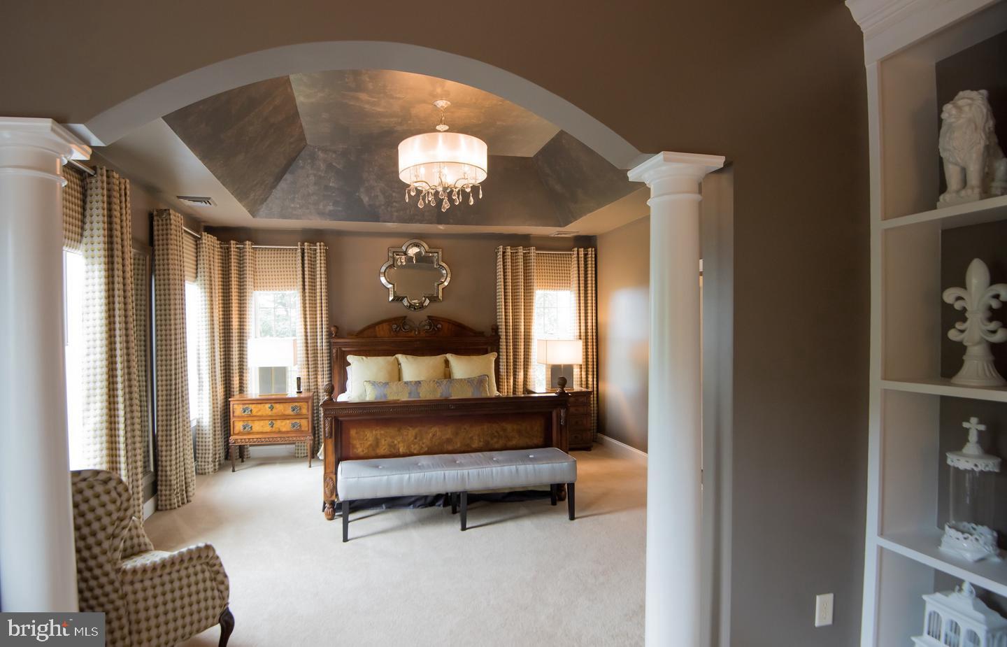 EDISON WOODS - Residential