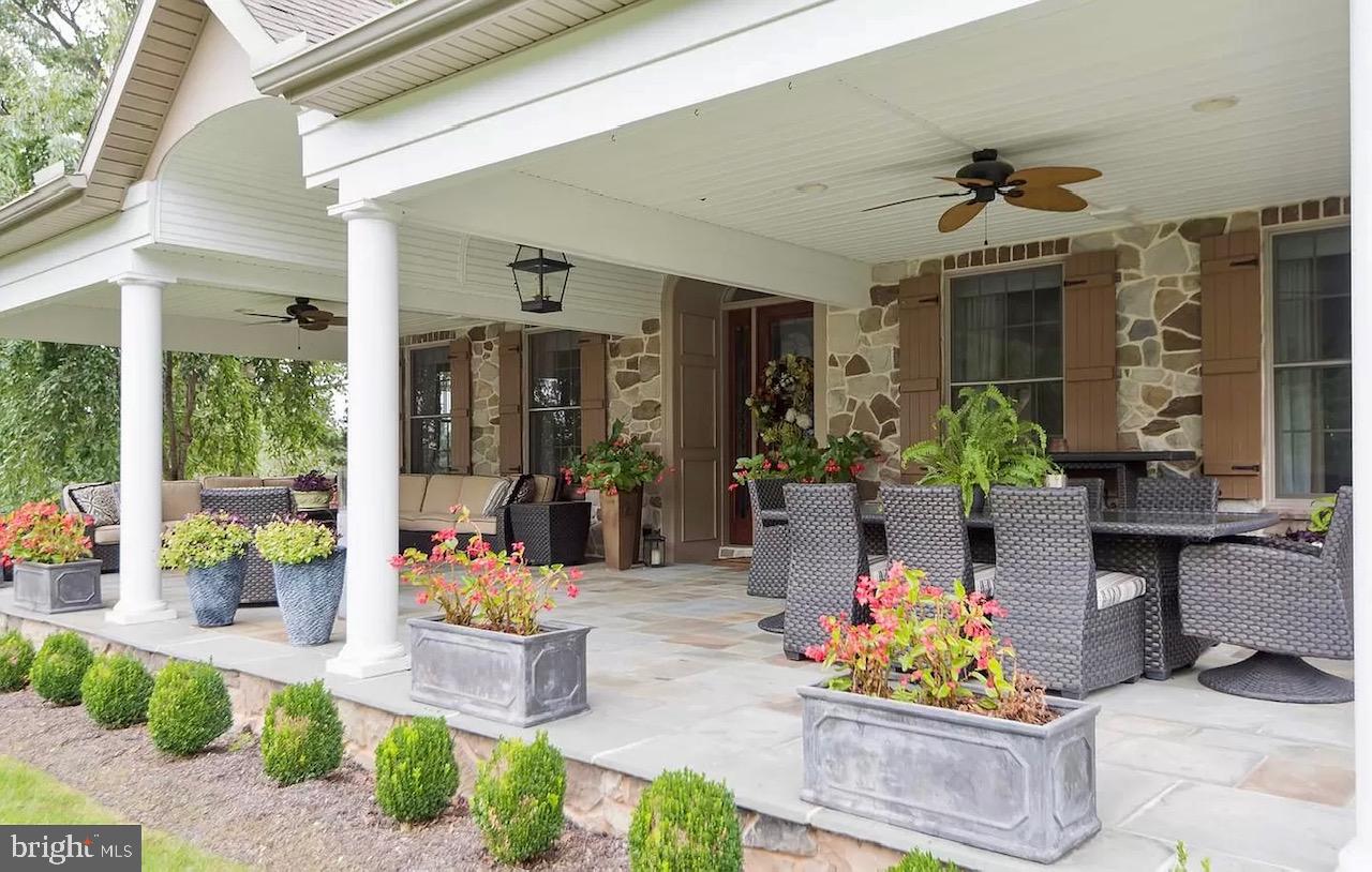 EDISON WOODS - Residential