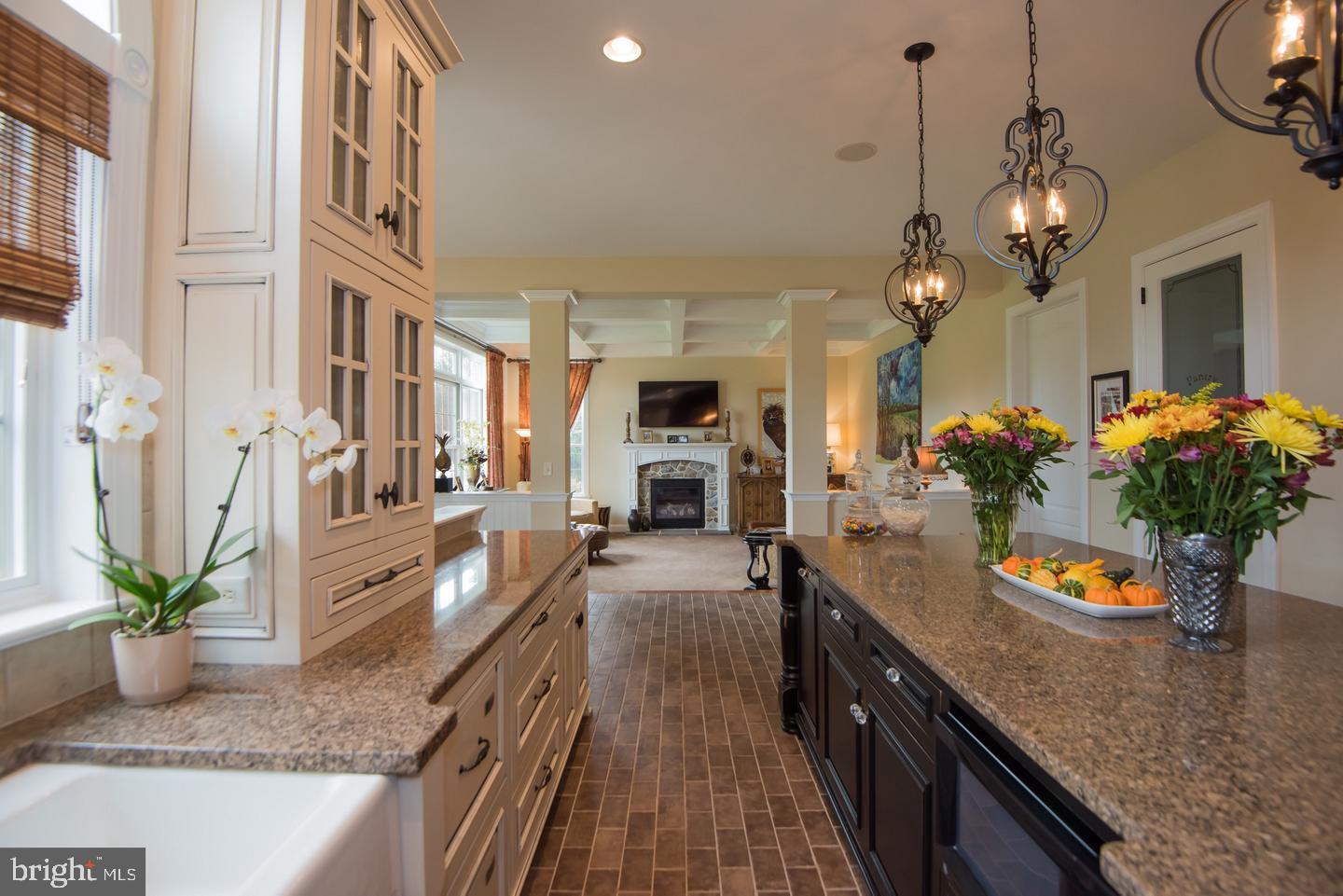 EDISON WOODS - Residential