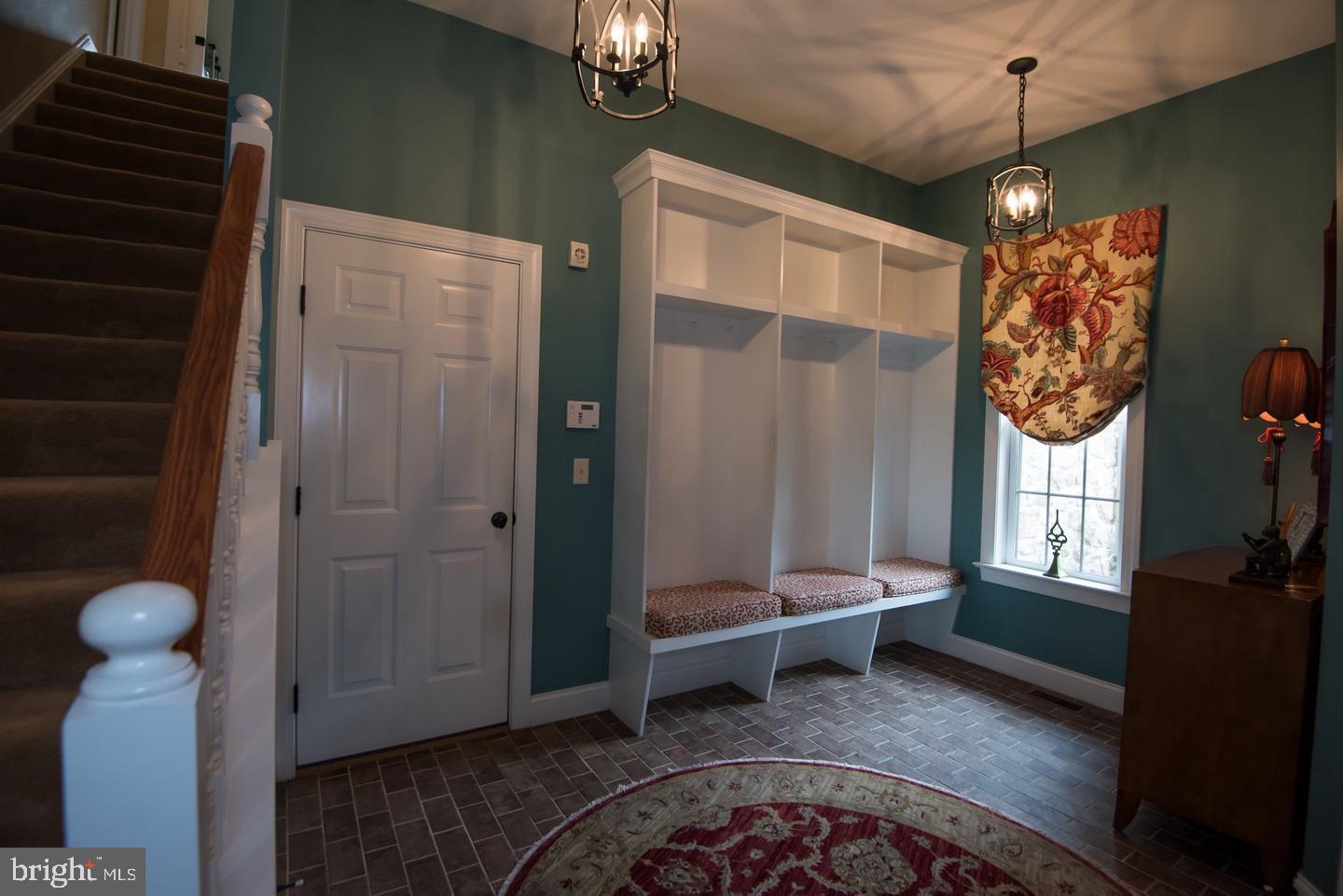 EDISON WOODS - Residential