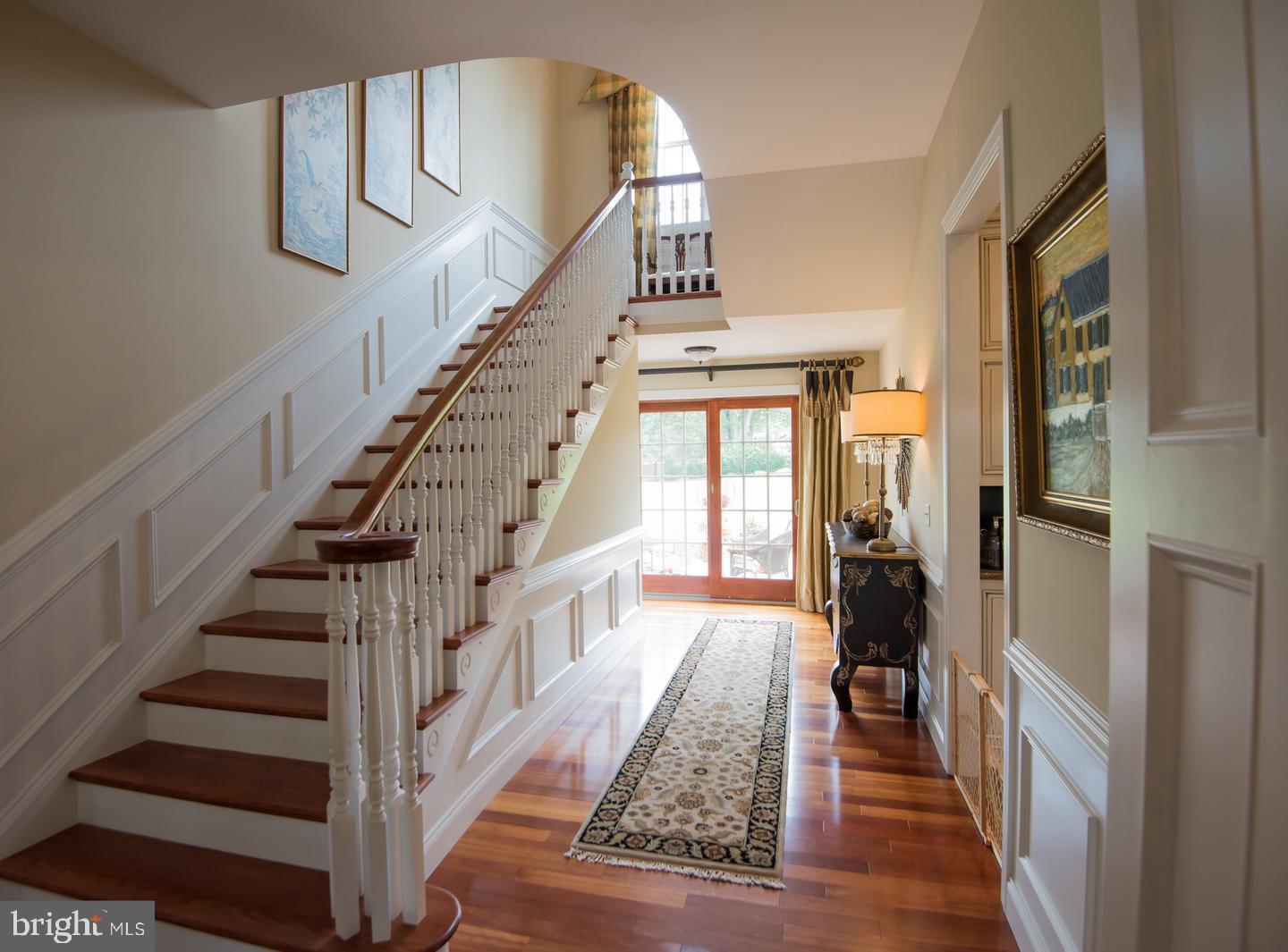 EDISON WOODS - Residential