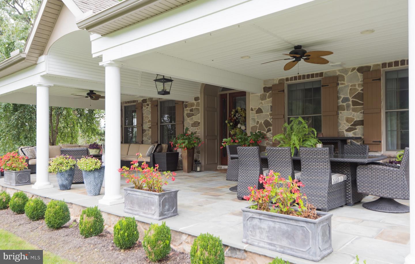 EDISON WOODS - Residential