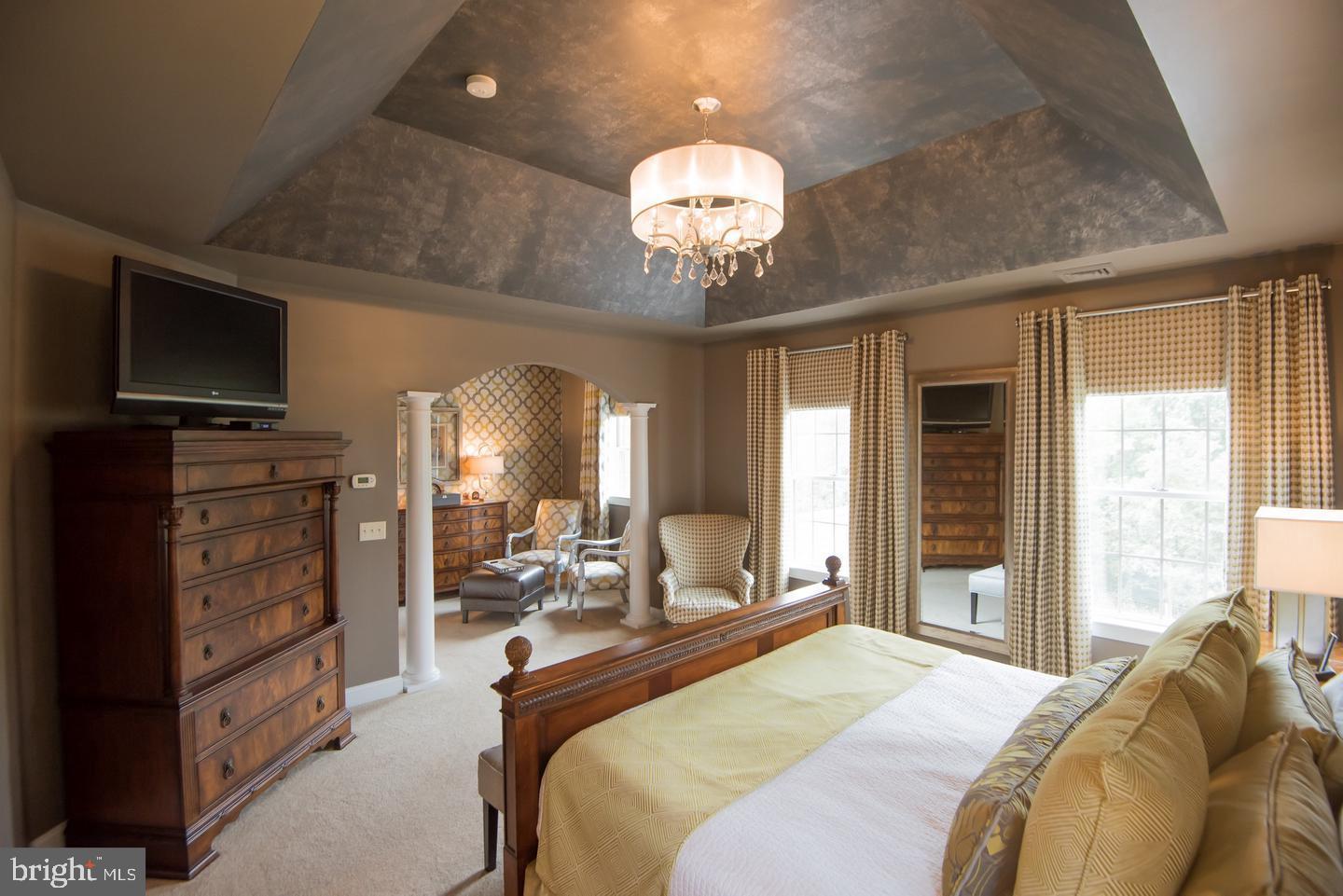 EDISON WOODS - Residential