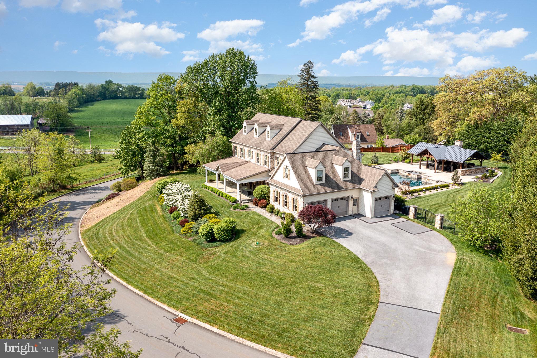 EDISON WOODS - Residential