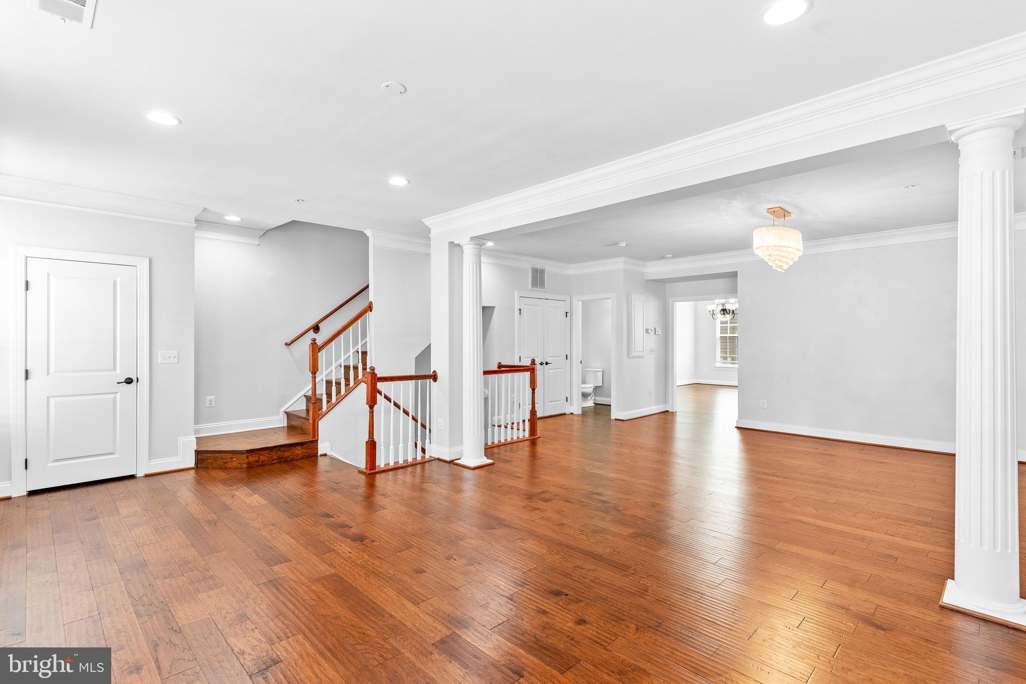 HEATHCOTE COMMONS CONDOMINIUMS - Residential