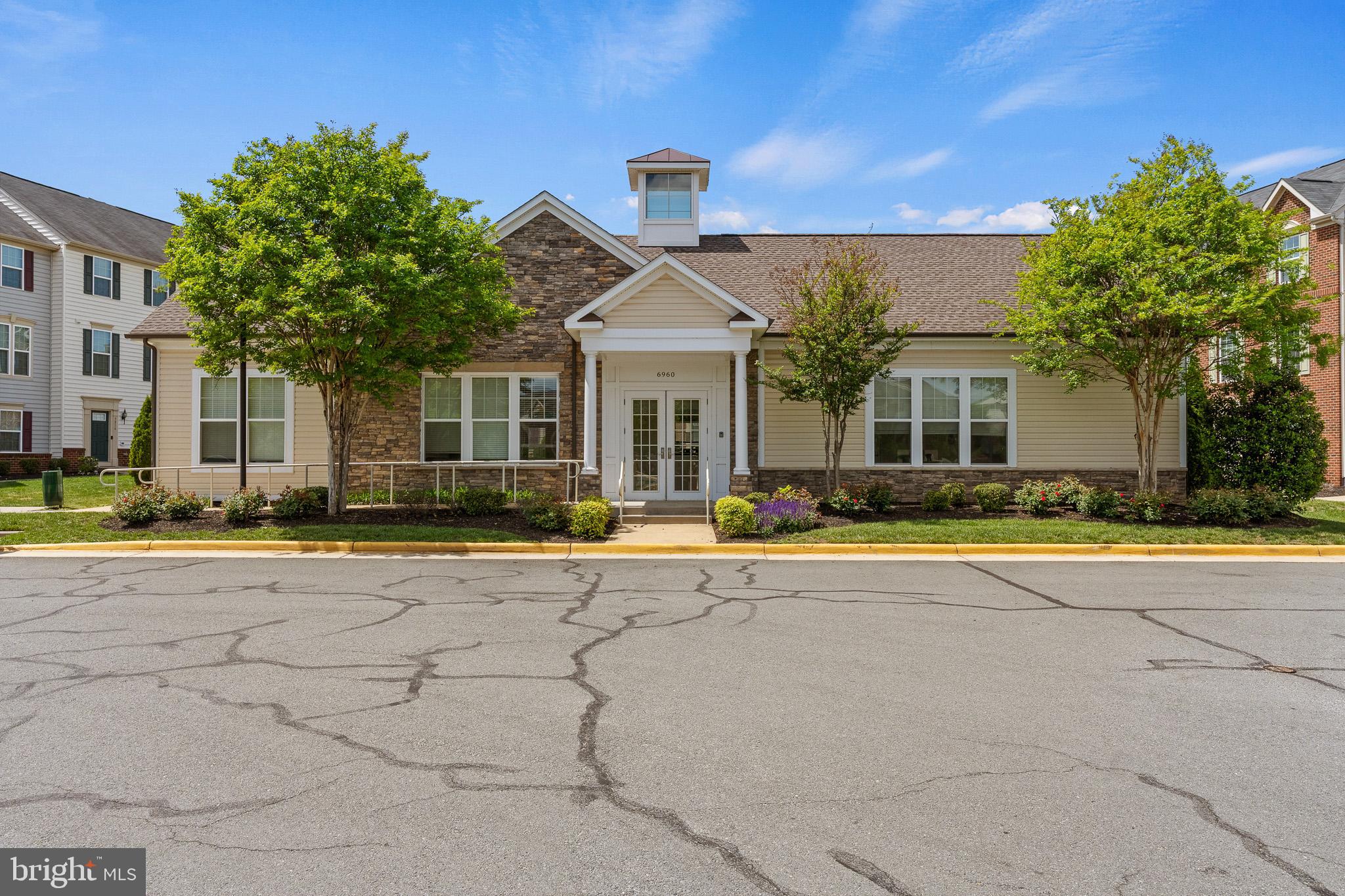 HEATHCOTE COMMONS CONDOMINIUMS - Residential