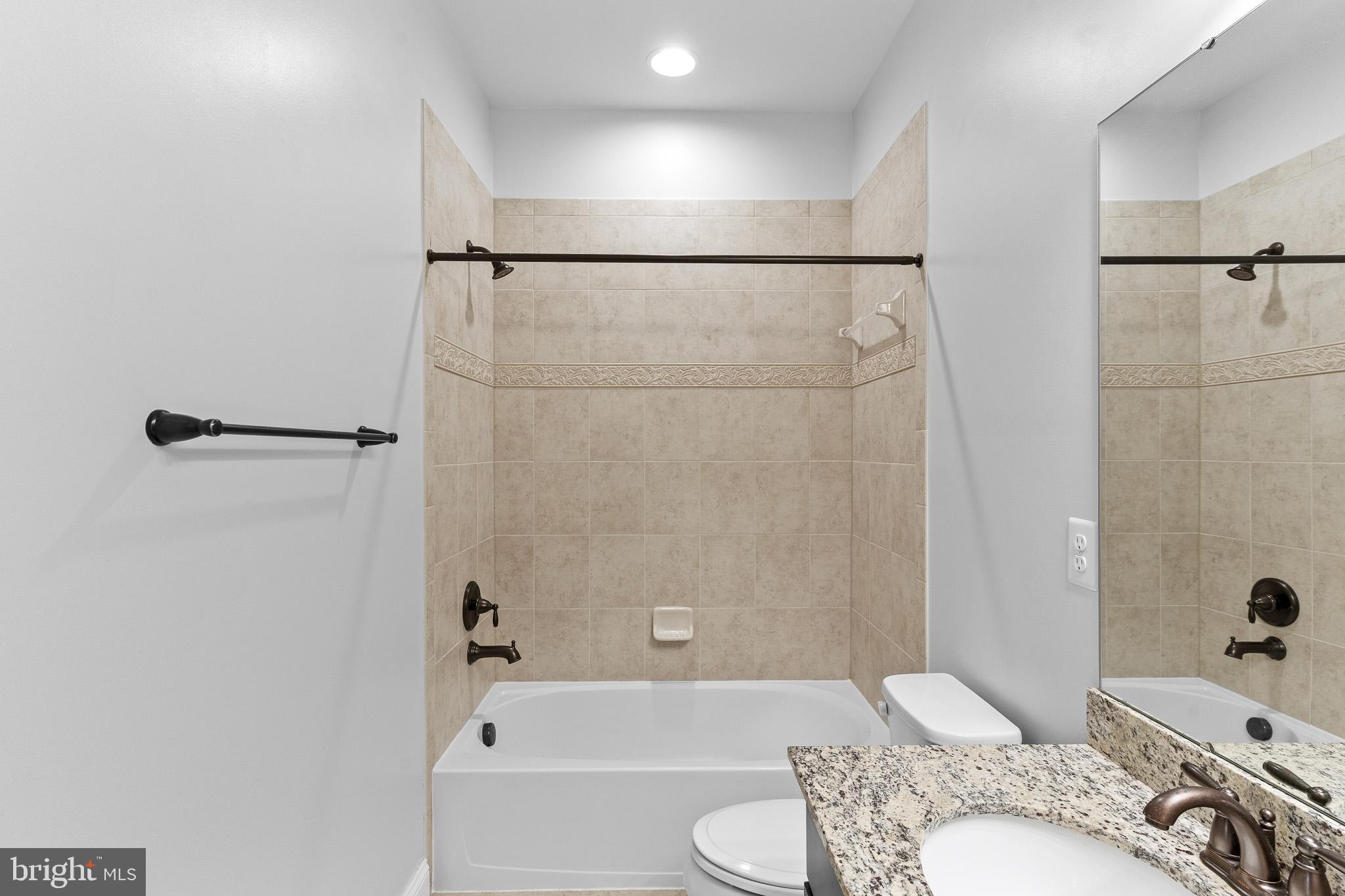 HEATHCOTE COMMONS CONDOMINIUMS - Residential