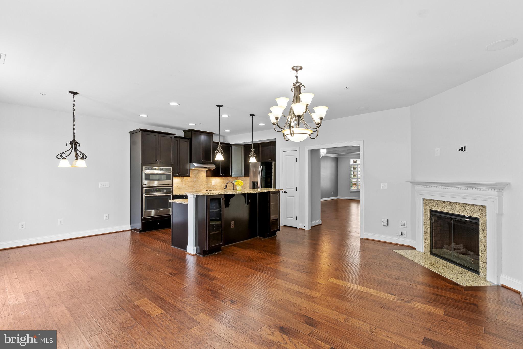 HEATHCOTE COMMONS CONDOMINIUMS - Residential