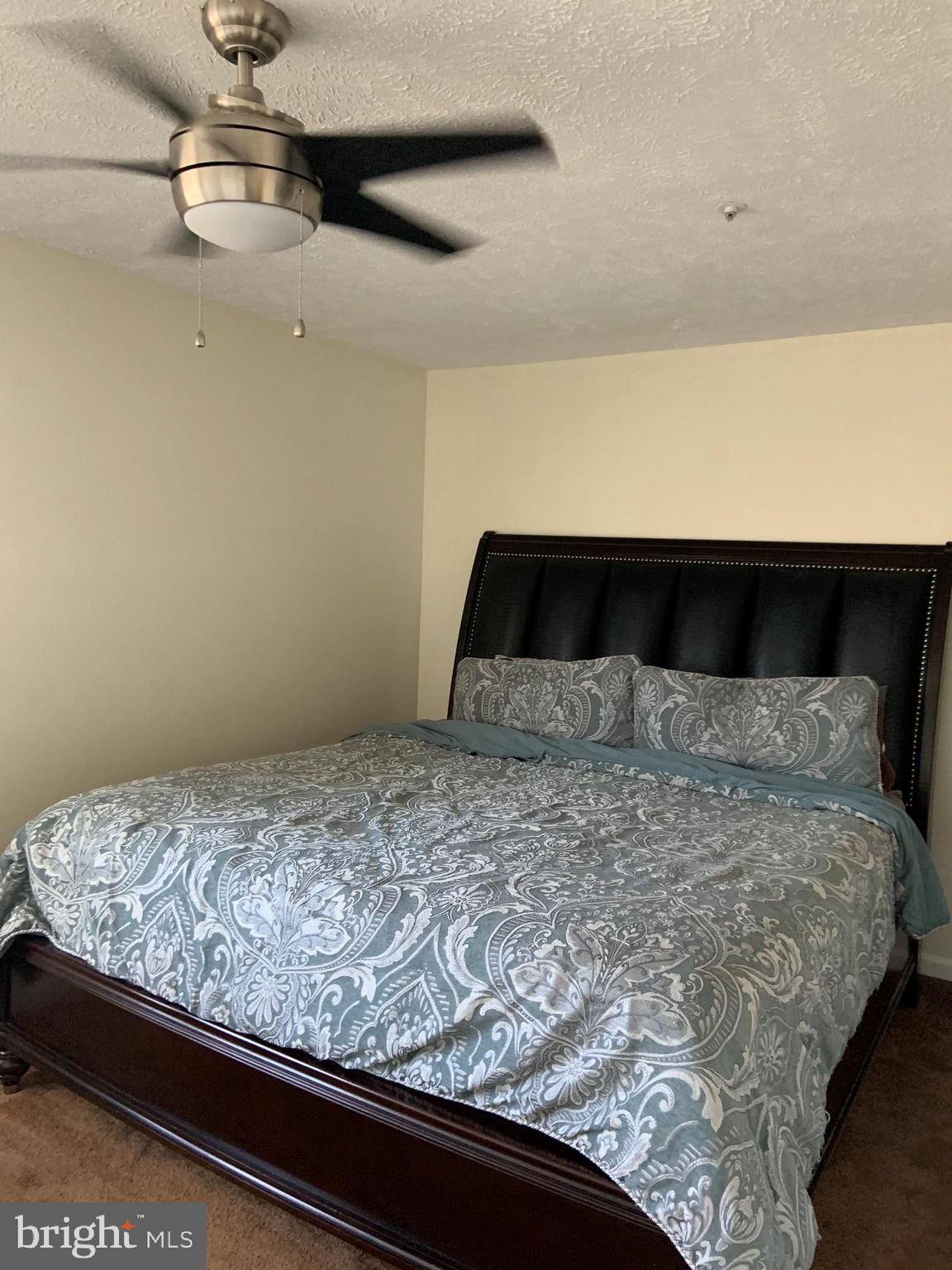 OXFORD LANDING - Residential