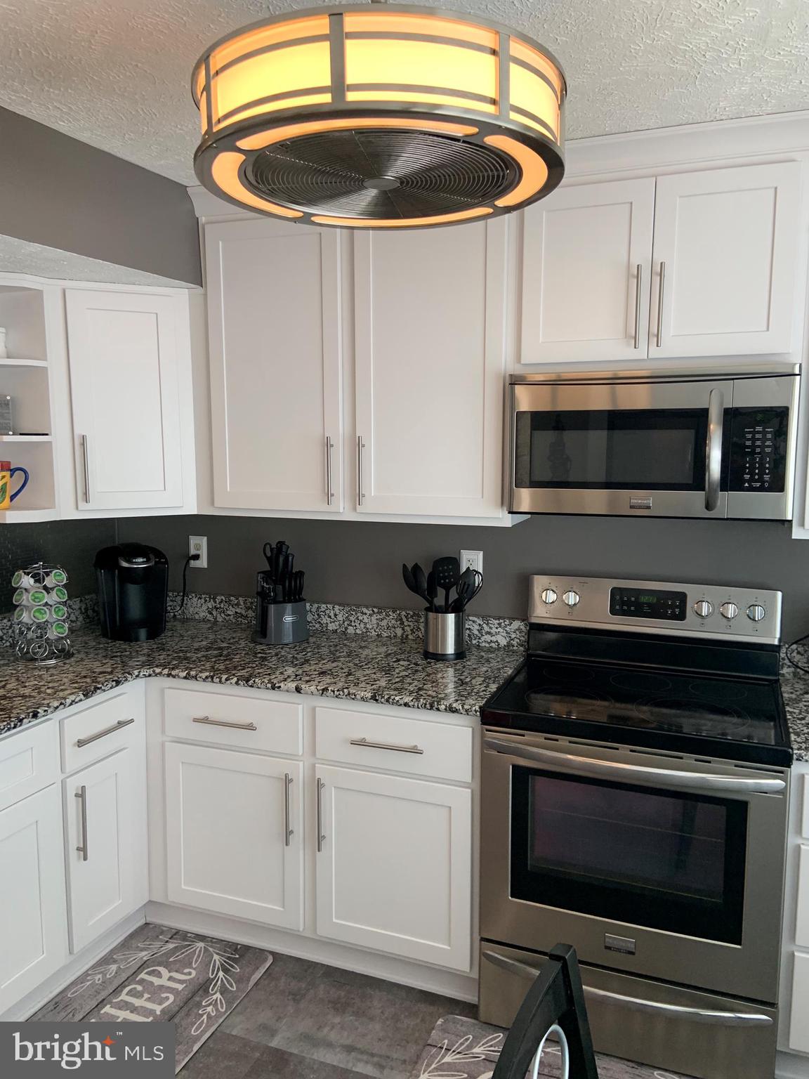 OXFORD LANDING - Residential