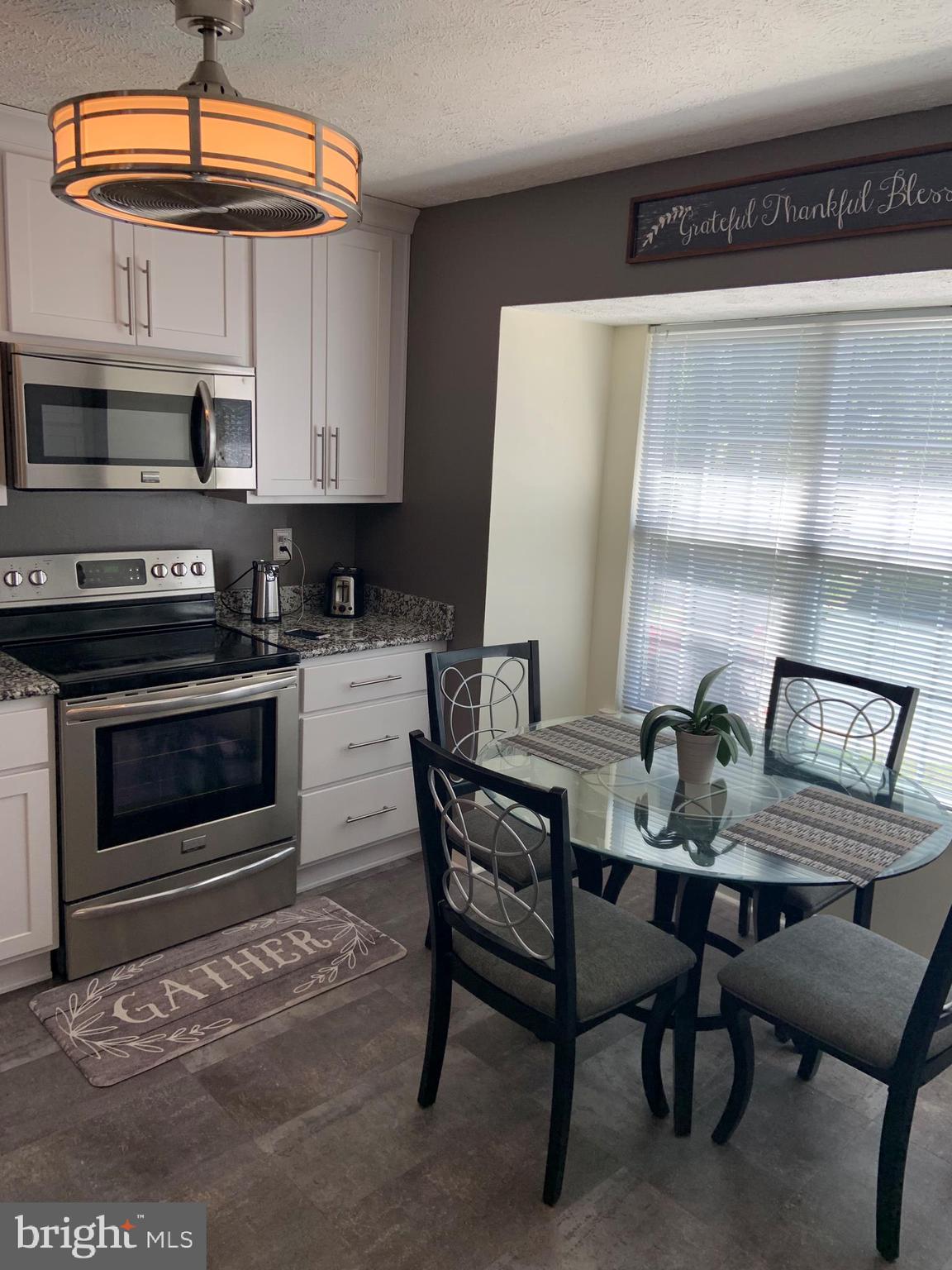 OXFORD LANDING - Residential