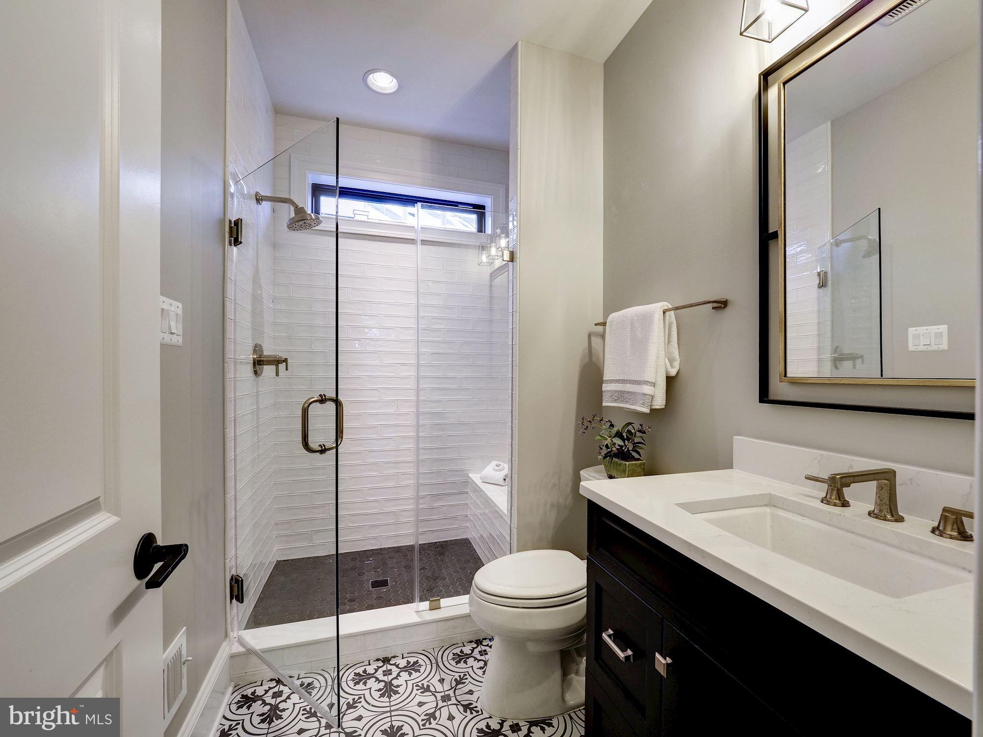 GLEN ECHO HEIGHTS - Residential