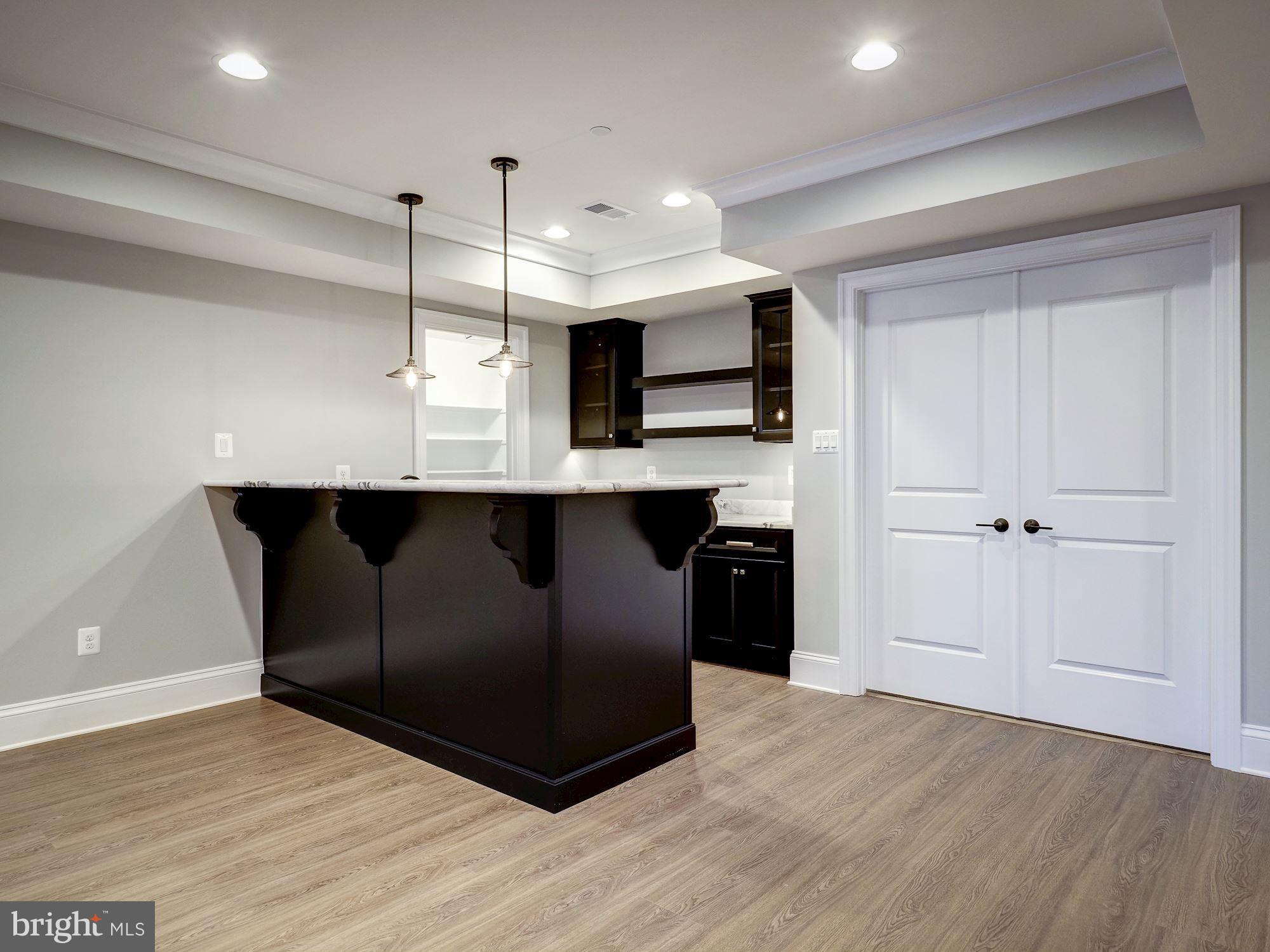 GLEN ECHO HEIGHTS - Residential