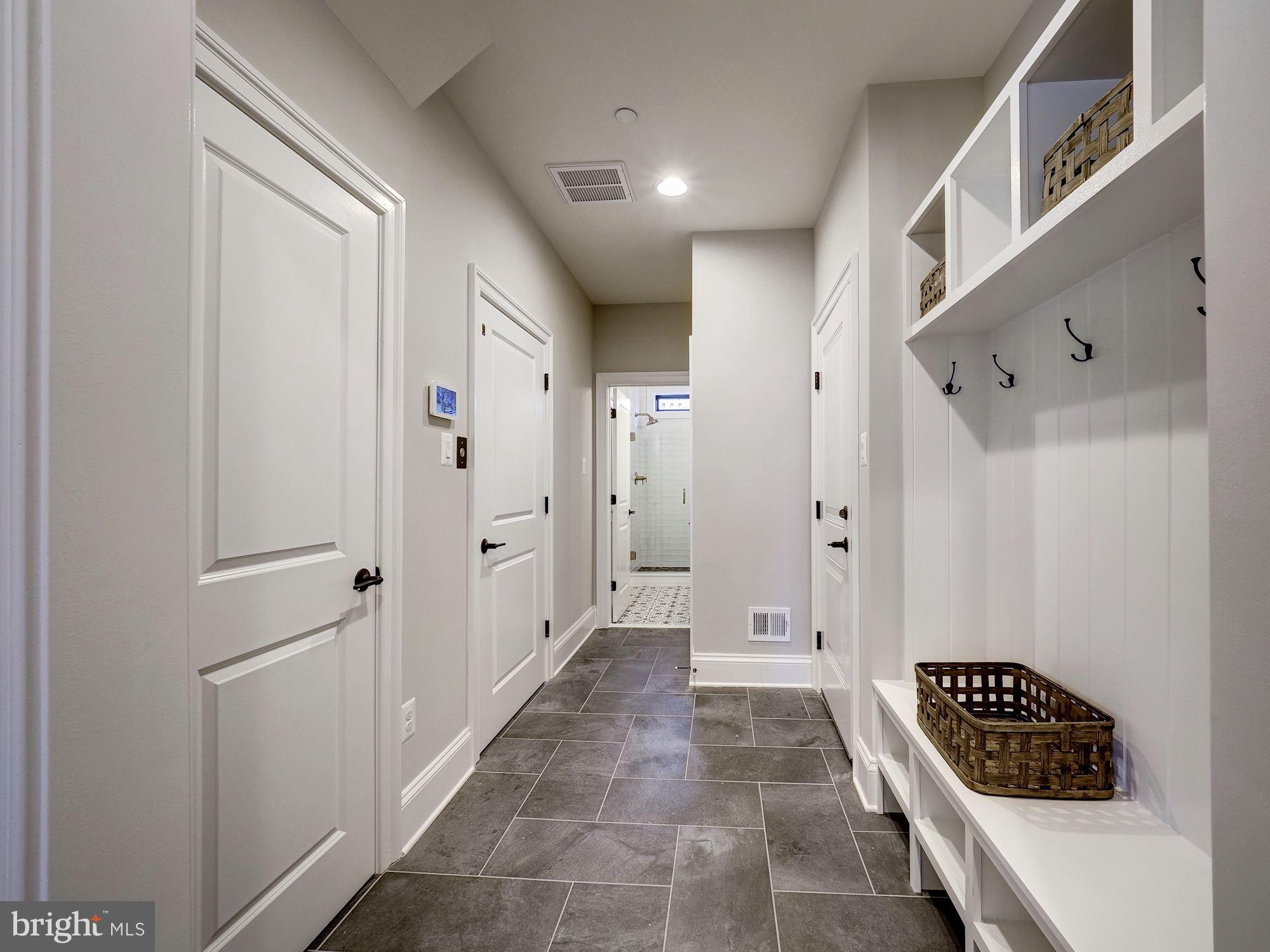 GLEN ECHO HEIGHTS - Residential