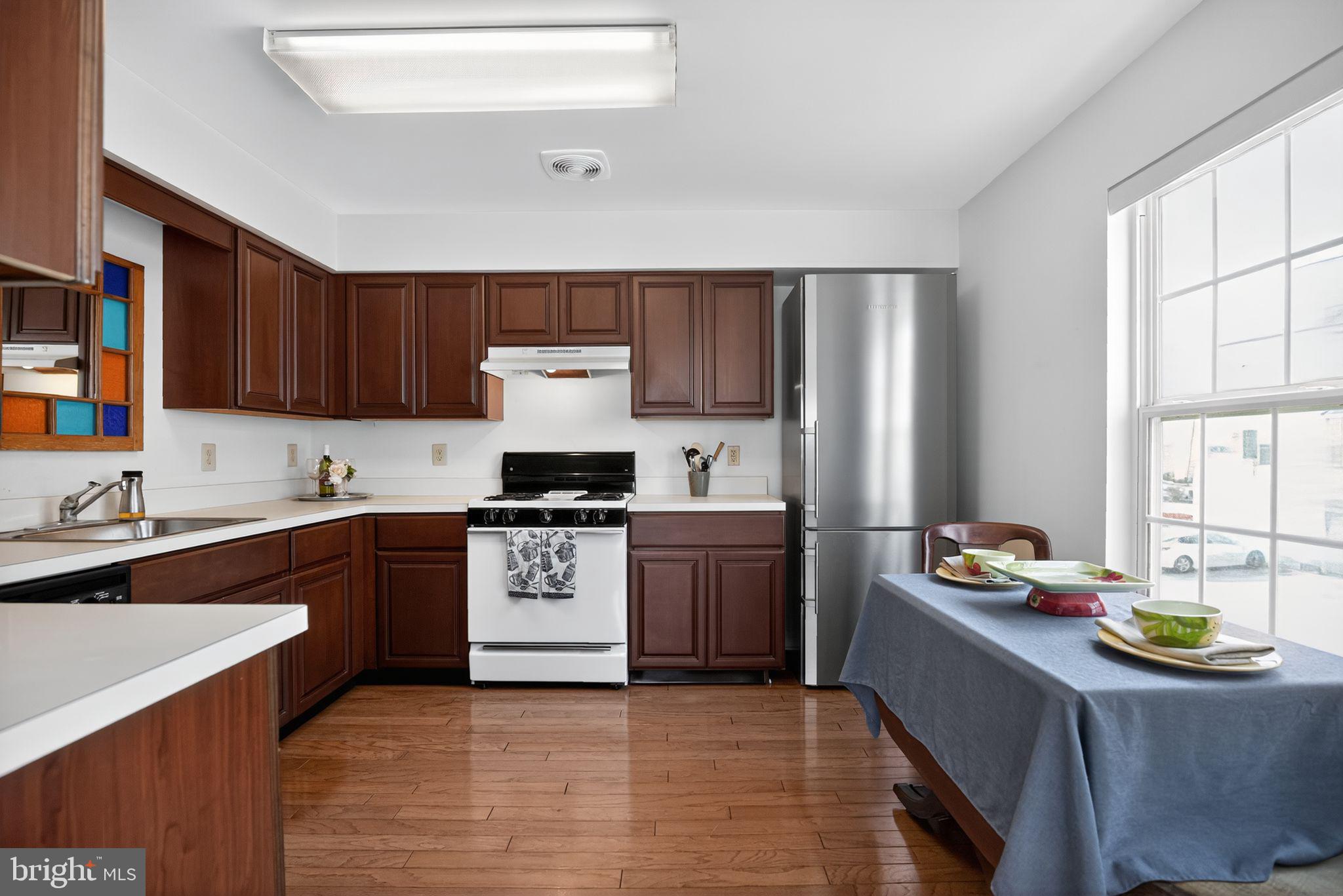 RIVERFRONT - Residential