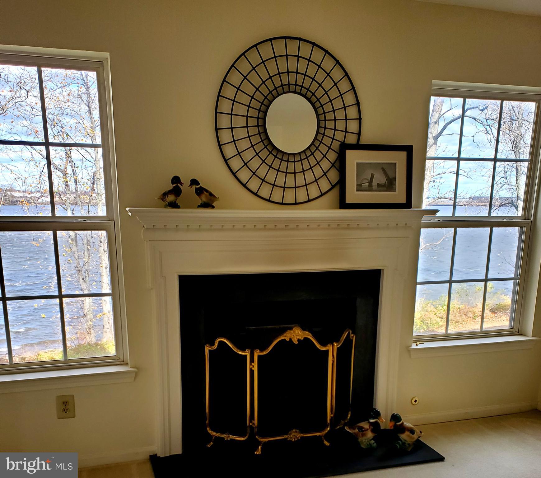 5409 RIVERFRONT DRIVE