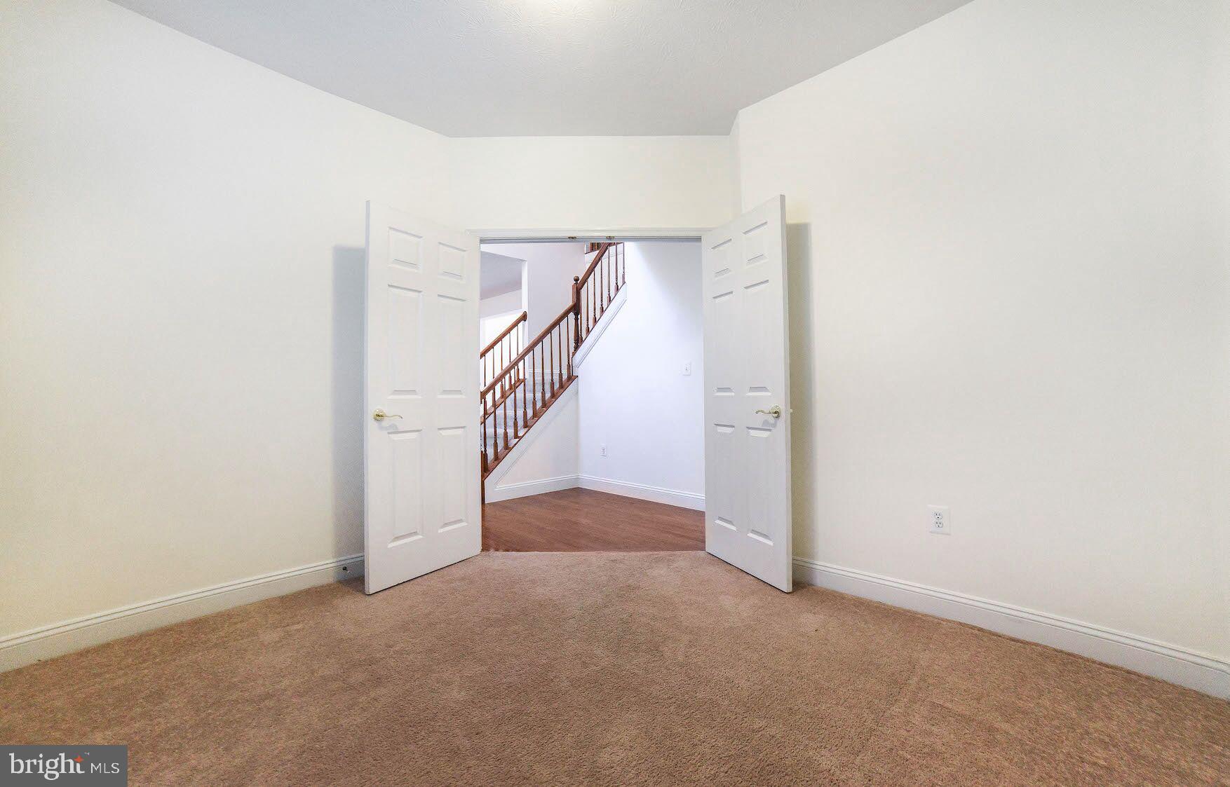 ST JAMES SUBD - Residential