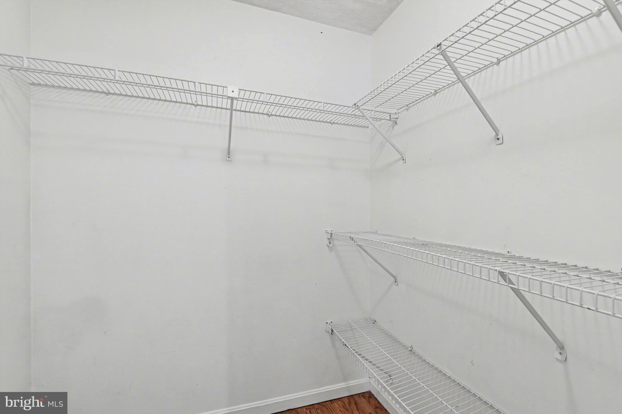 HONEYSUCKLE HOLLOW - Residential