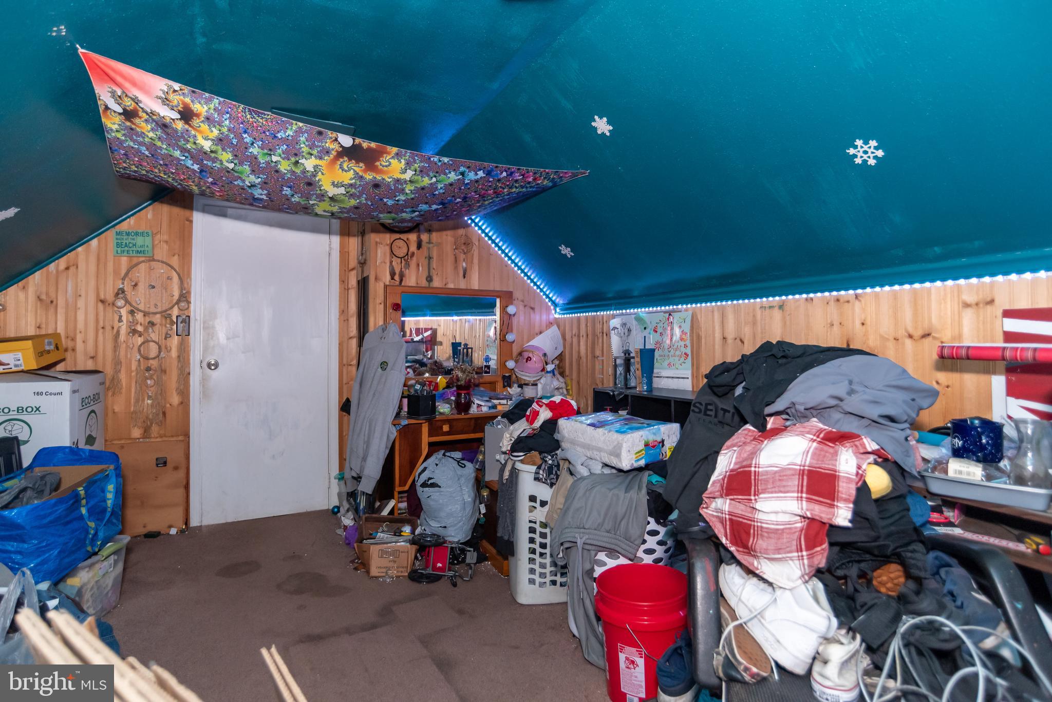 HIGHLAND VIEW - Residential