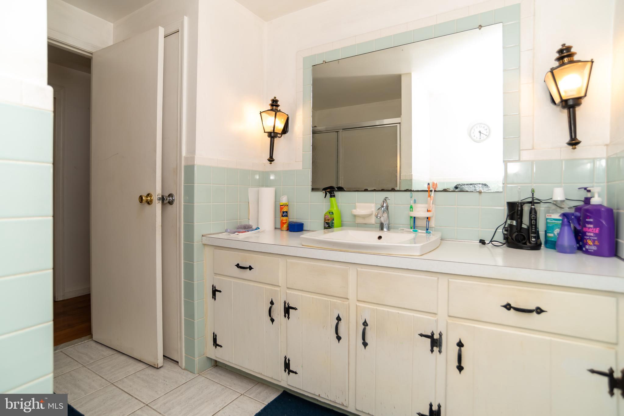 HIGHLAND VIEW - Residential