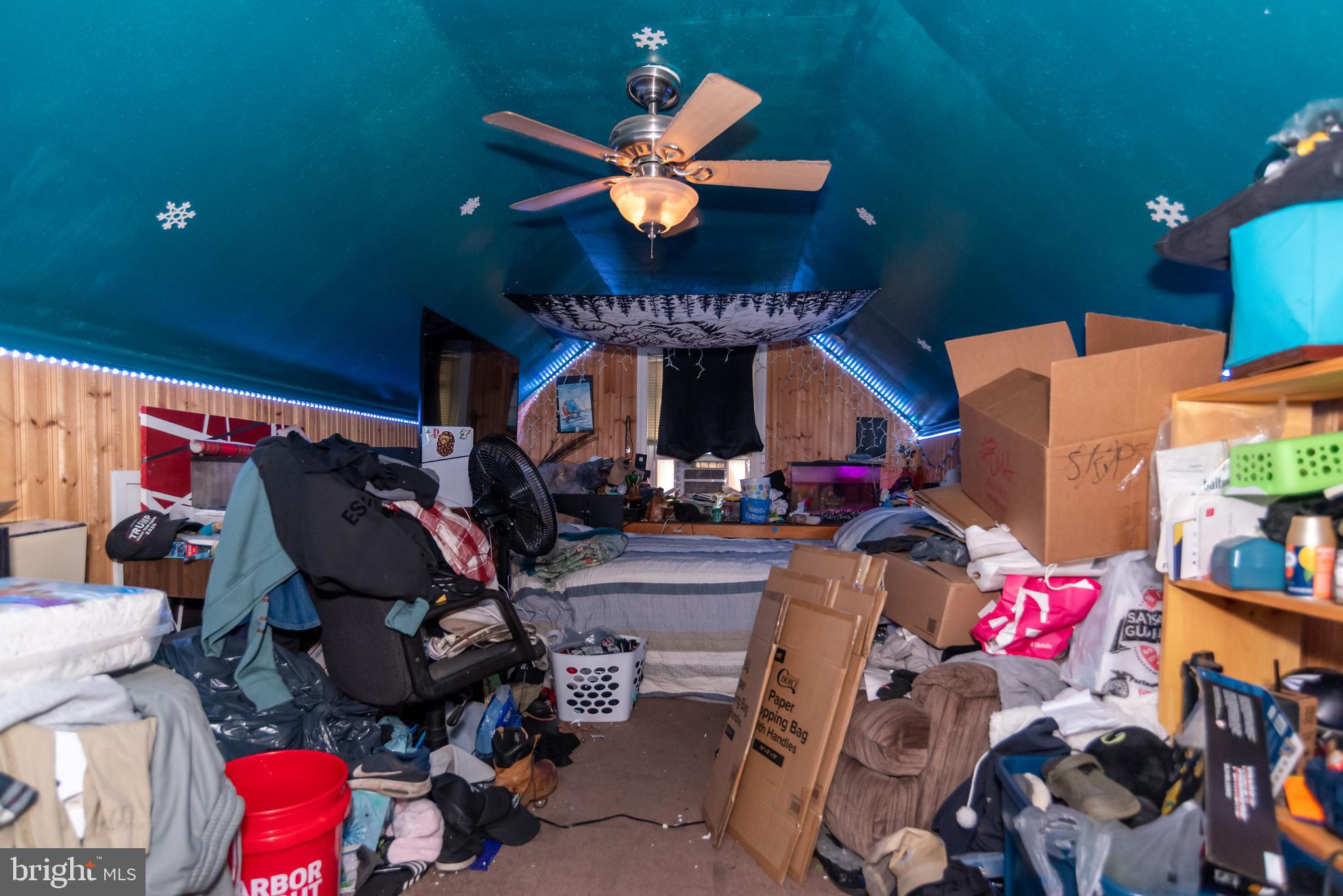 HIGHLAND VIEW - Residential