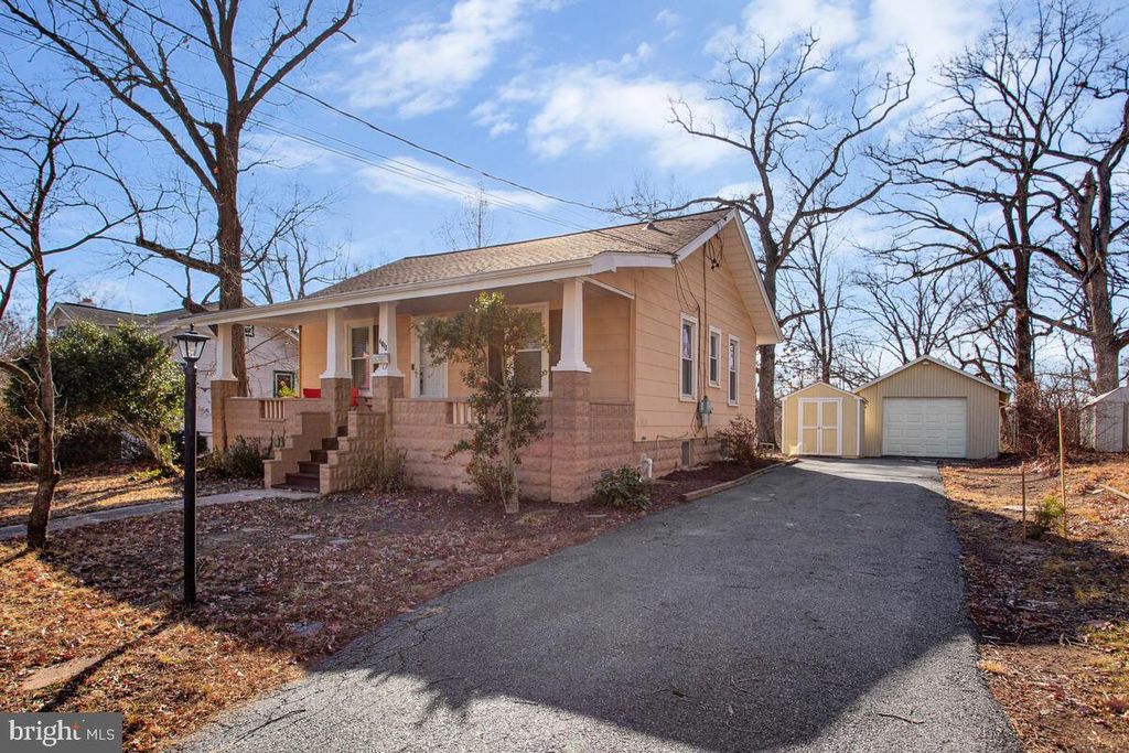 Photo of 4813 Osage Street, COLLEGE PARK, MD 20740 (MLS # MDPG2188376)
