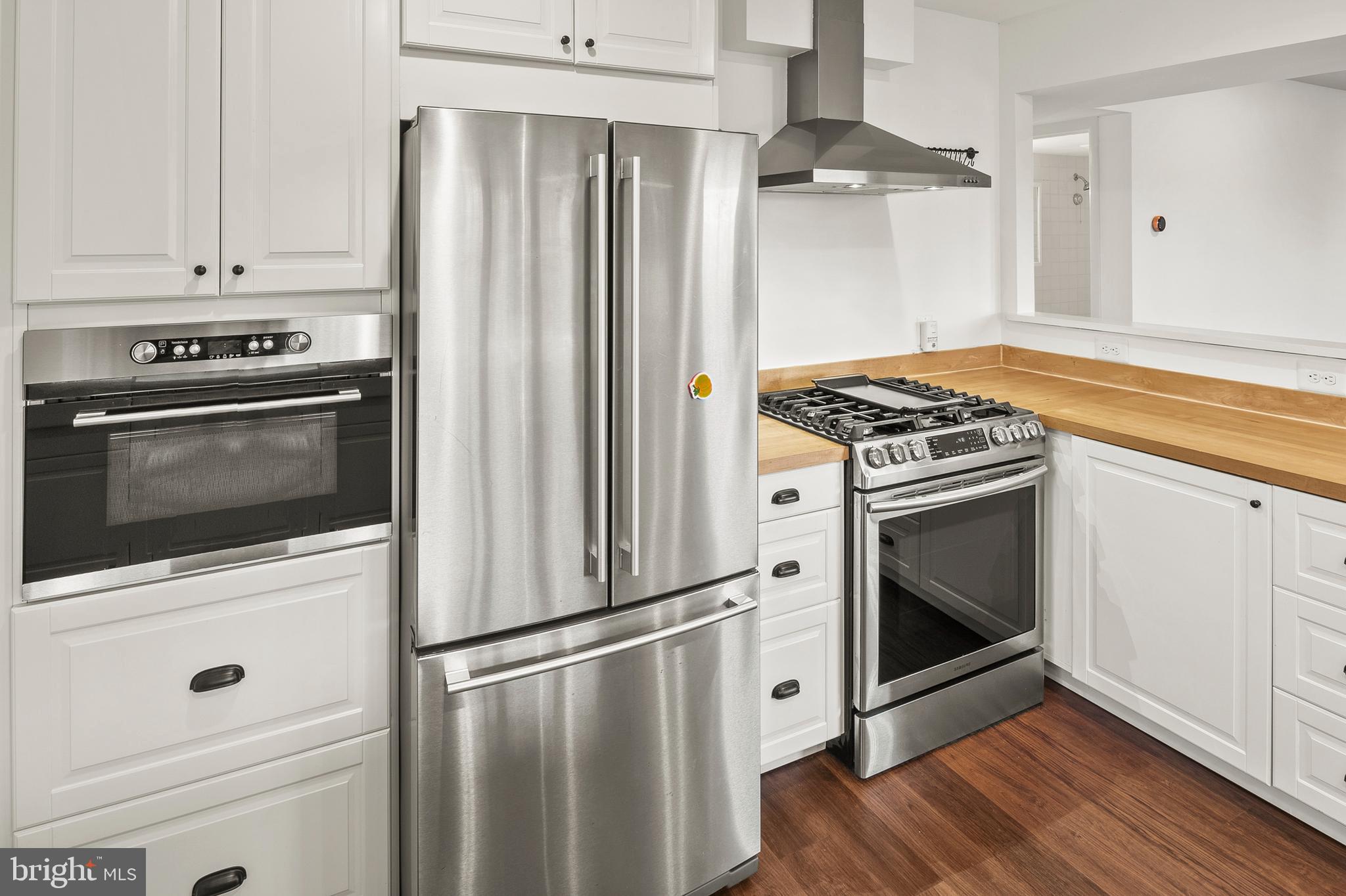 SEVERN HOUSE - Residential