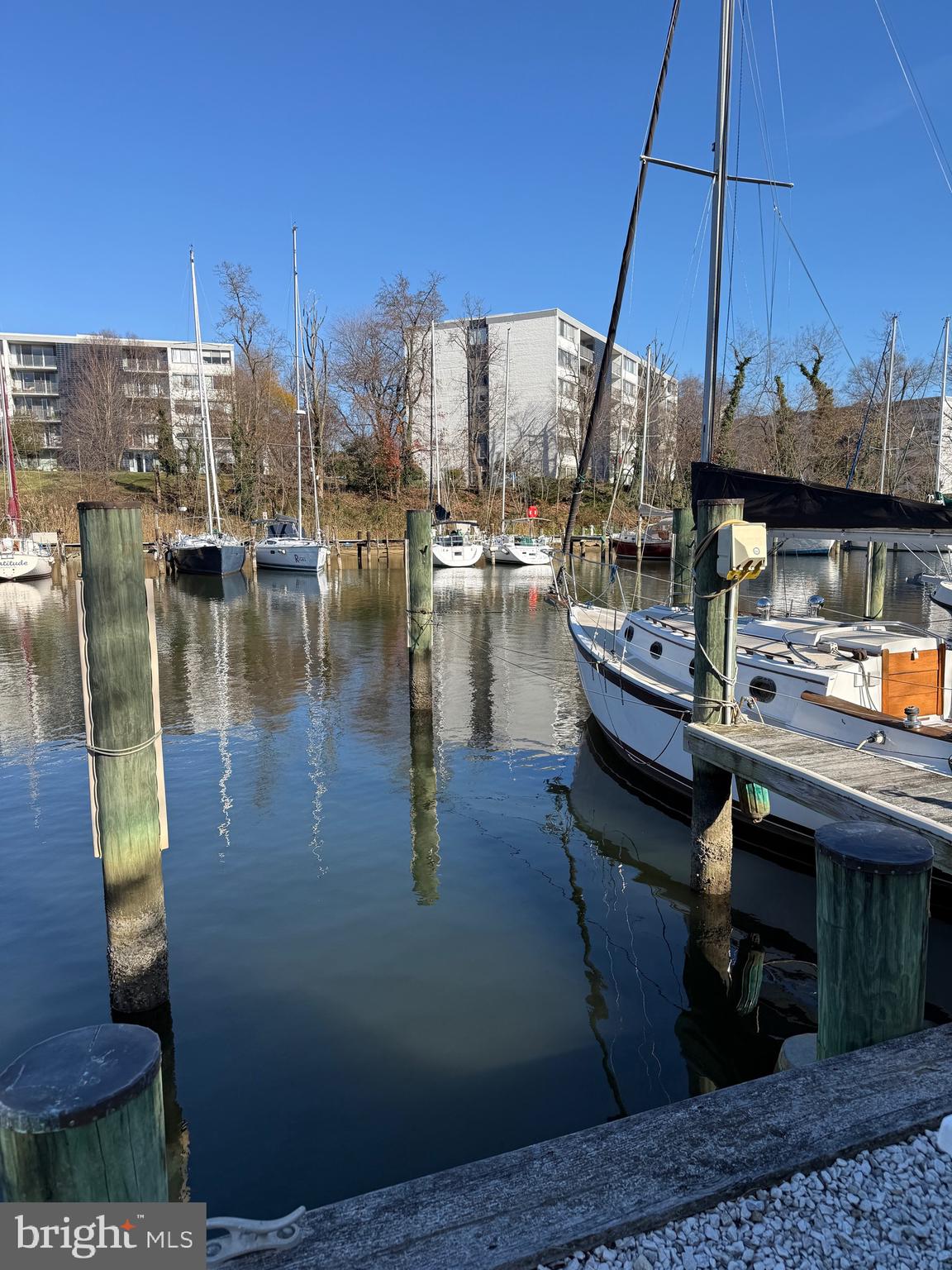 SEVERN HOUSE - Residential