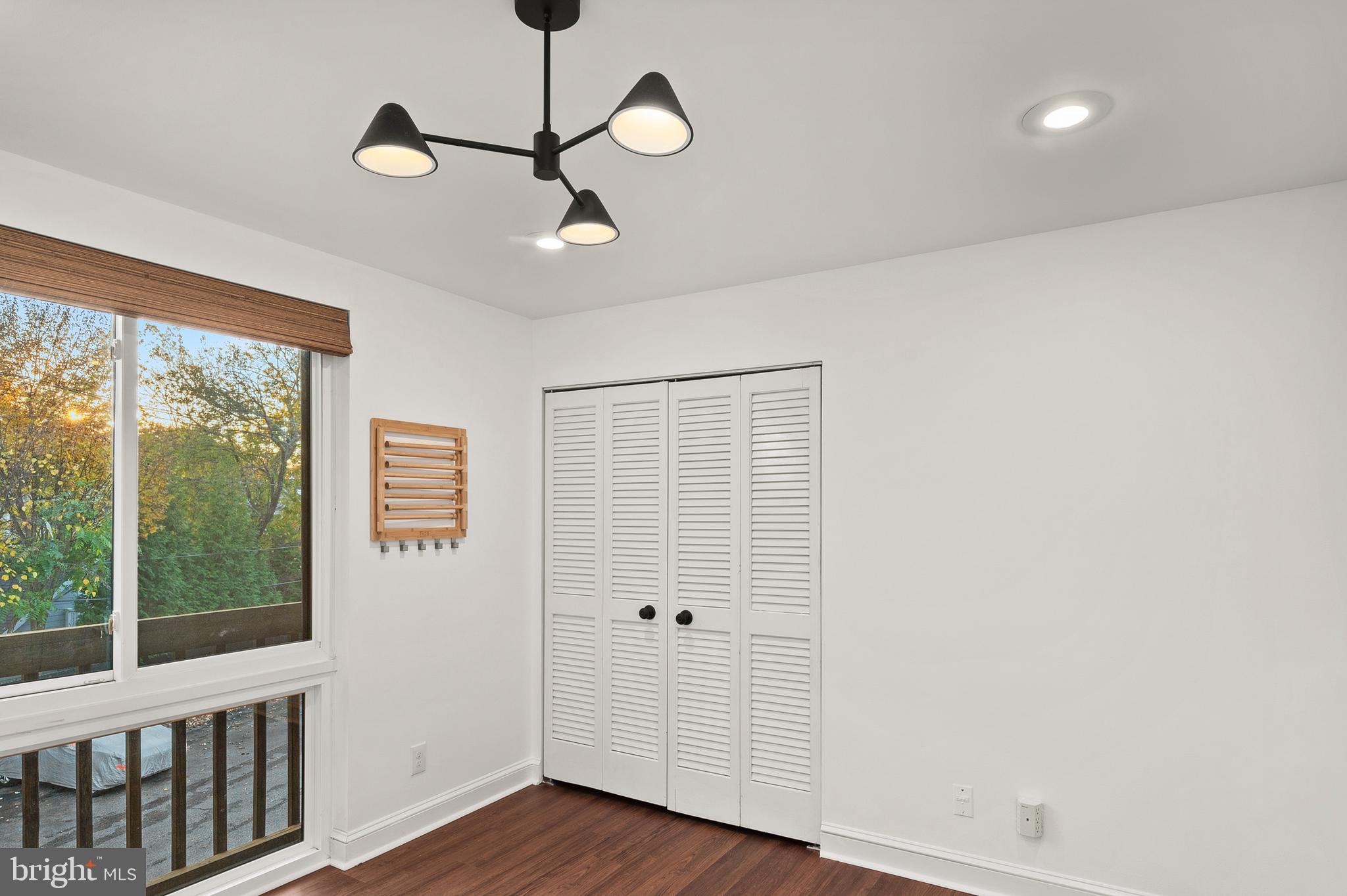 SEVERN HOUSE - Residential