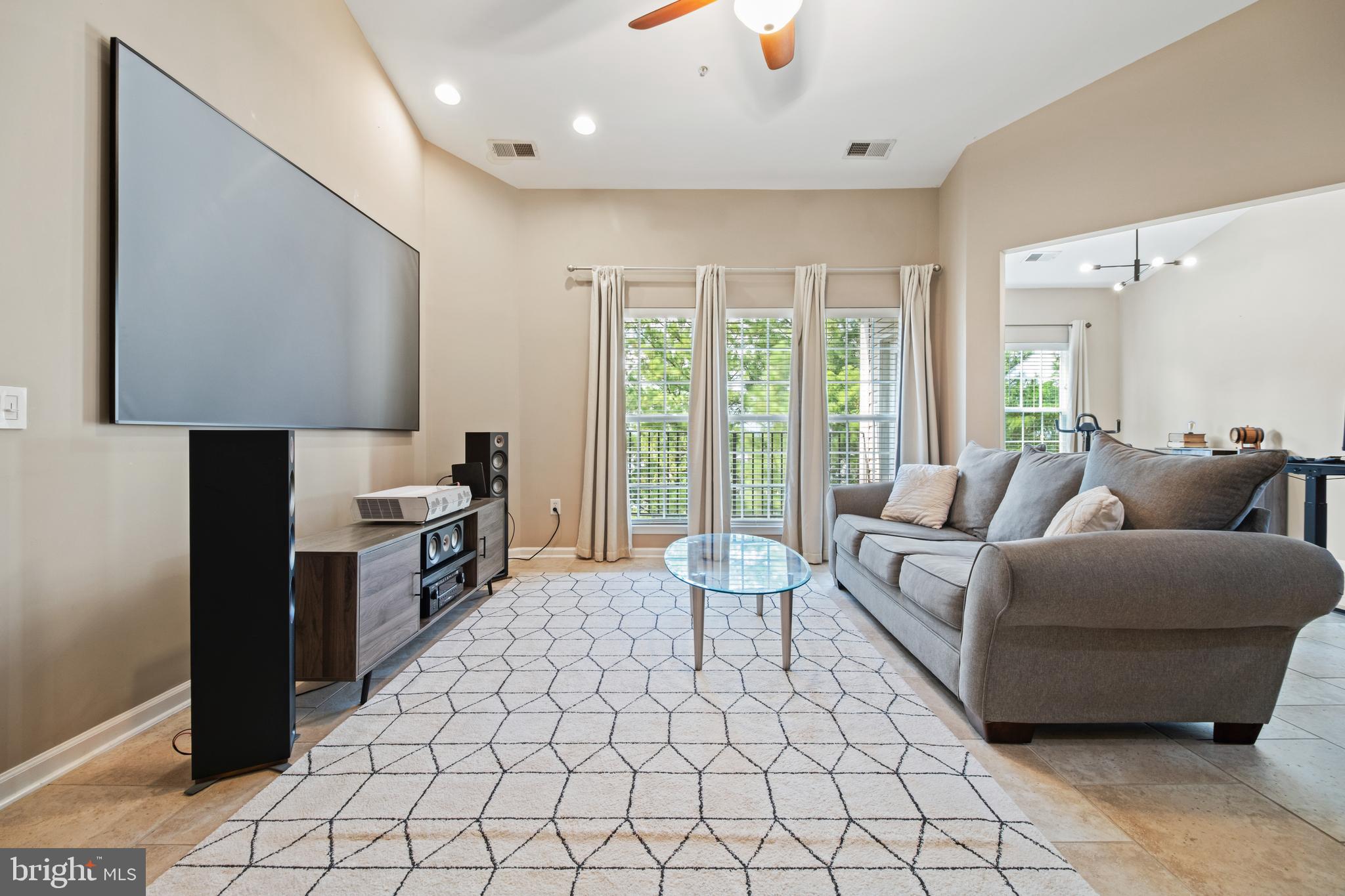 STONEY RUN - Residential