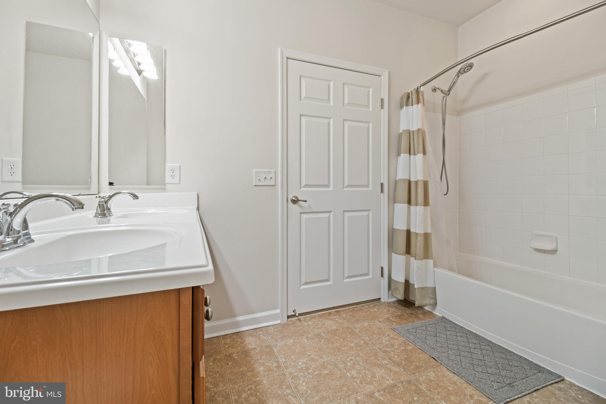 STONEY RUN - Residential