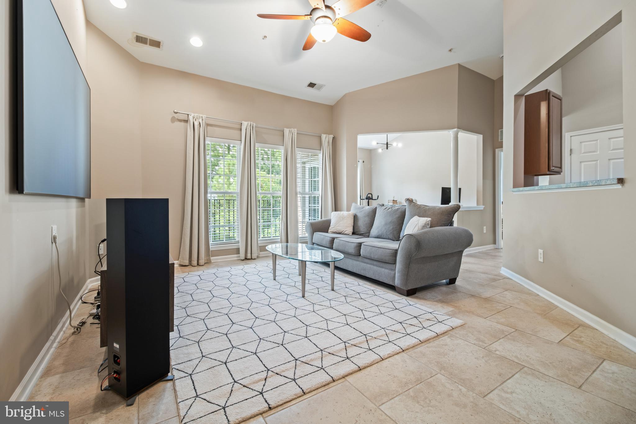 STONEY RUN - Residential