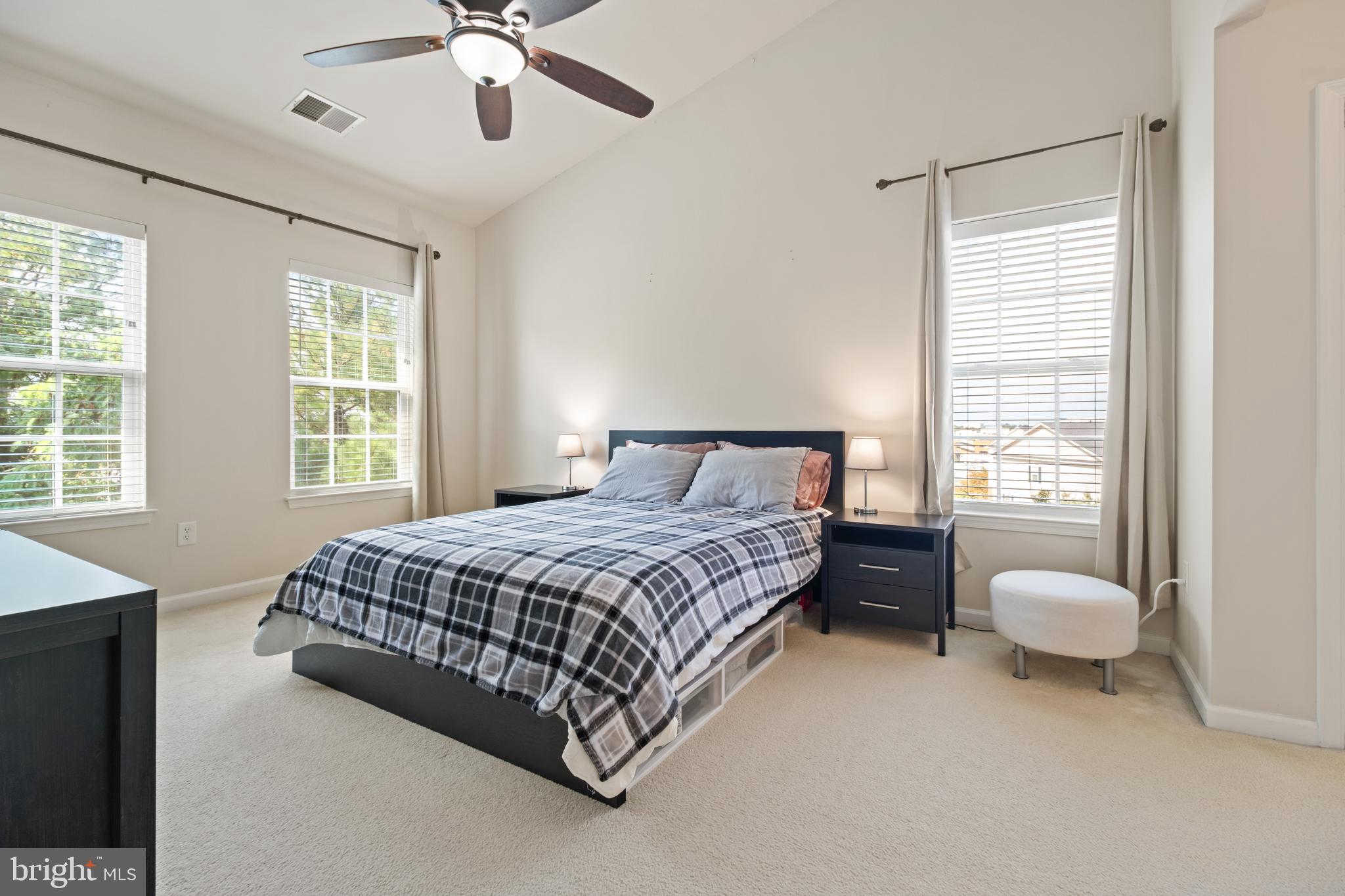 STONEY RUN - Residential