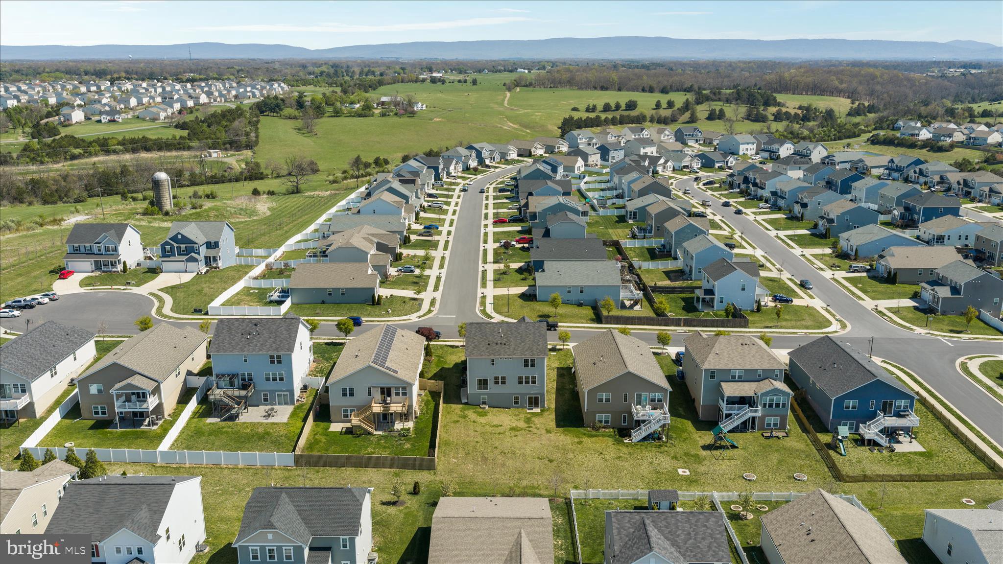 SOUTHERN HILLS - Residential