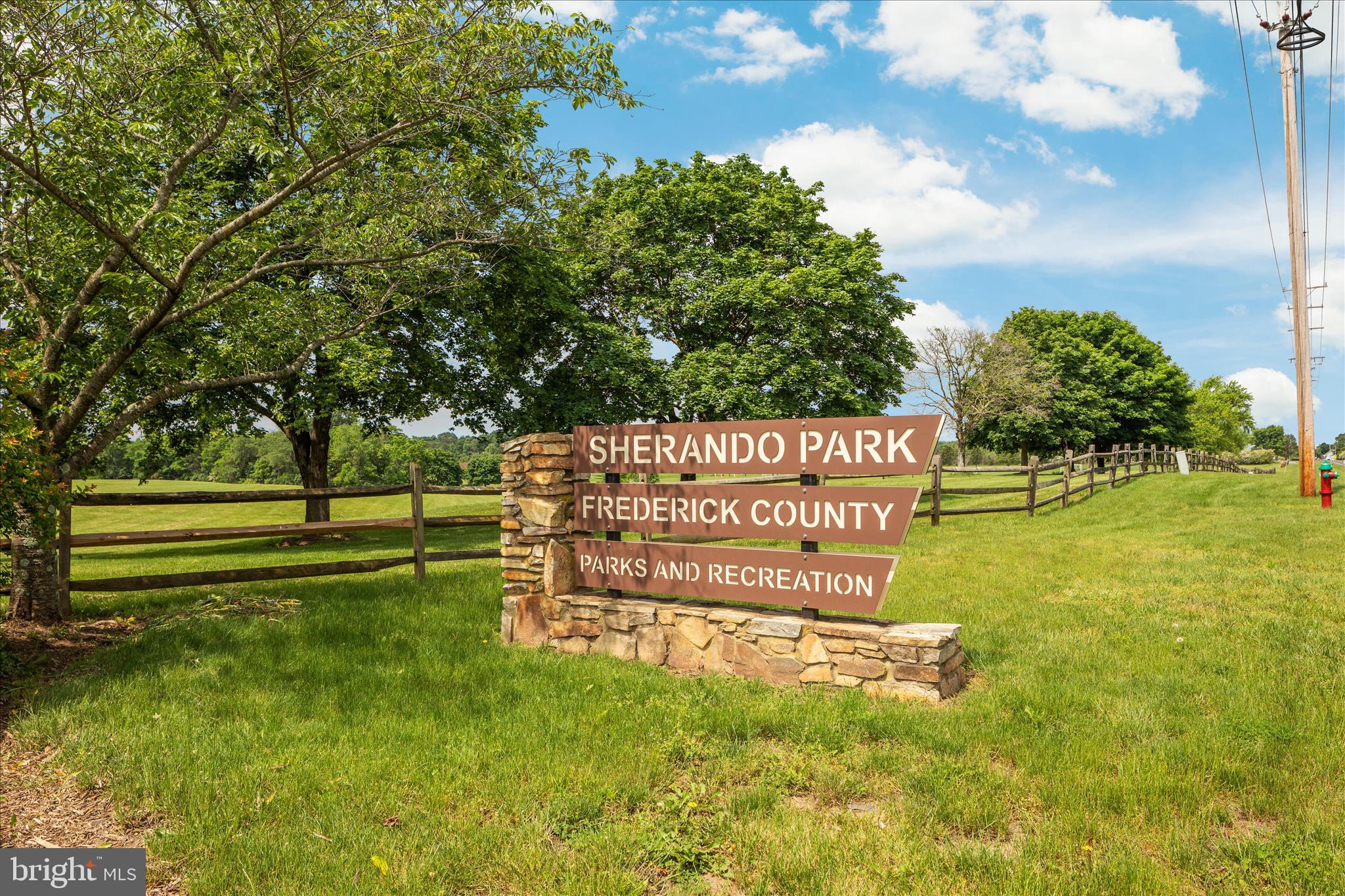 SOUTHERN HILLS - Residential