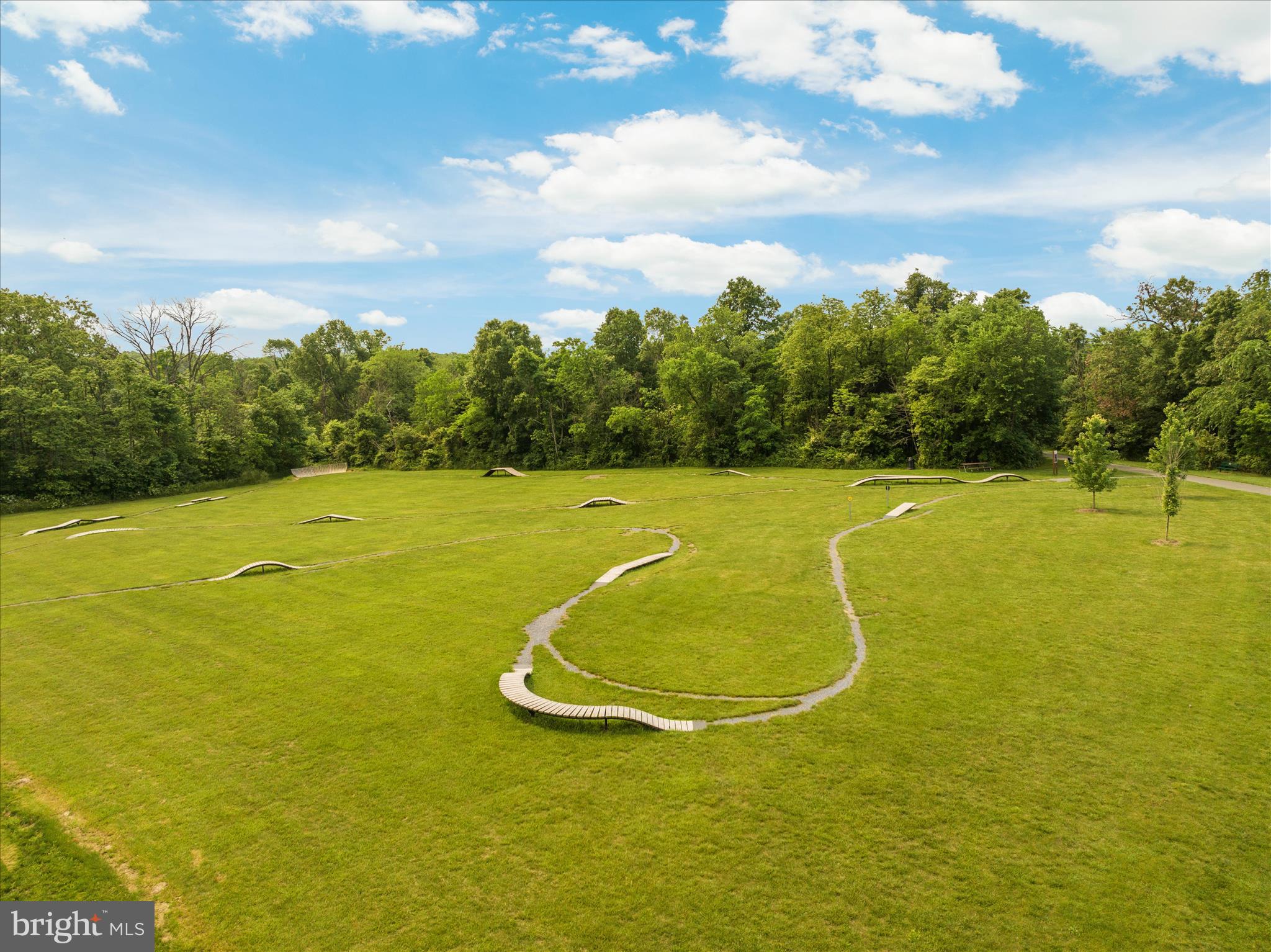 SOUTHERN HILLS - Residential