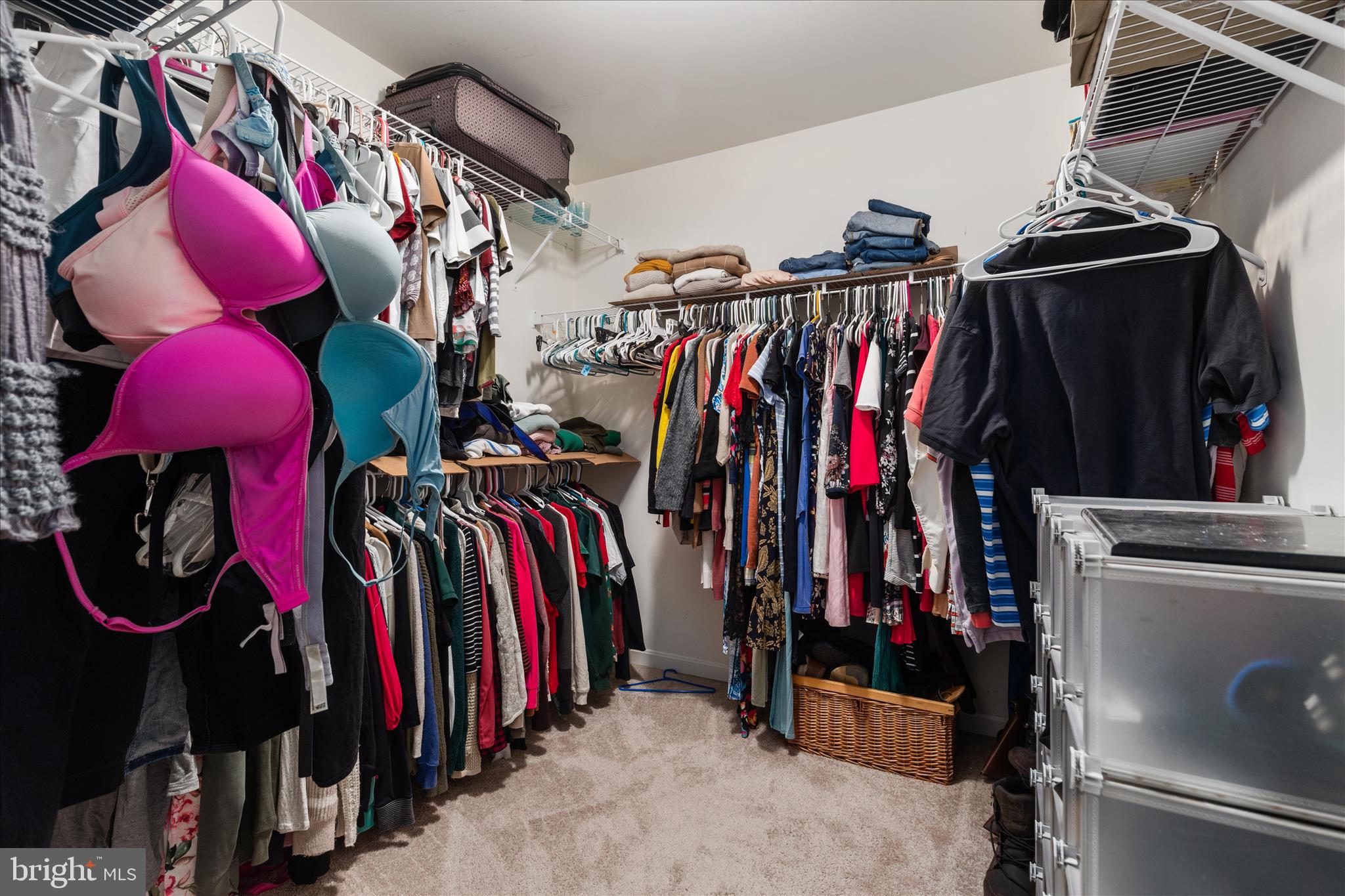 SOUTHERN HILLS - Residential