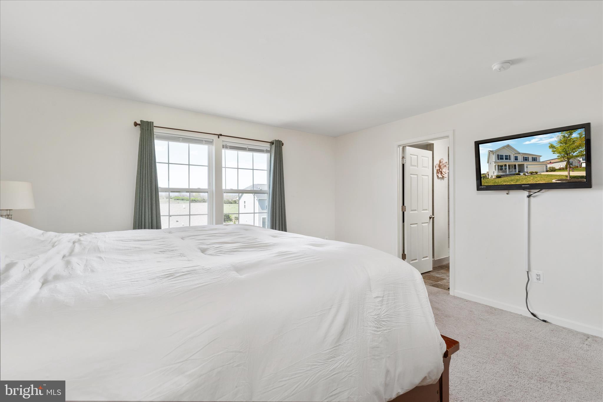 SOUTHERN HILLS - Residential