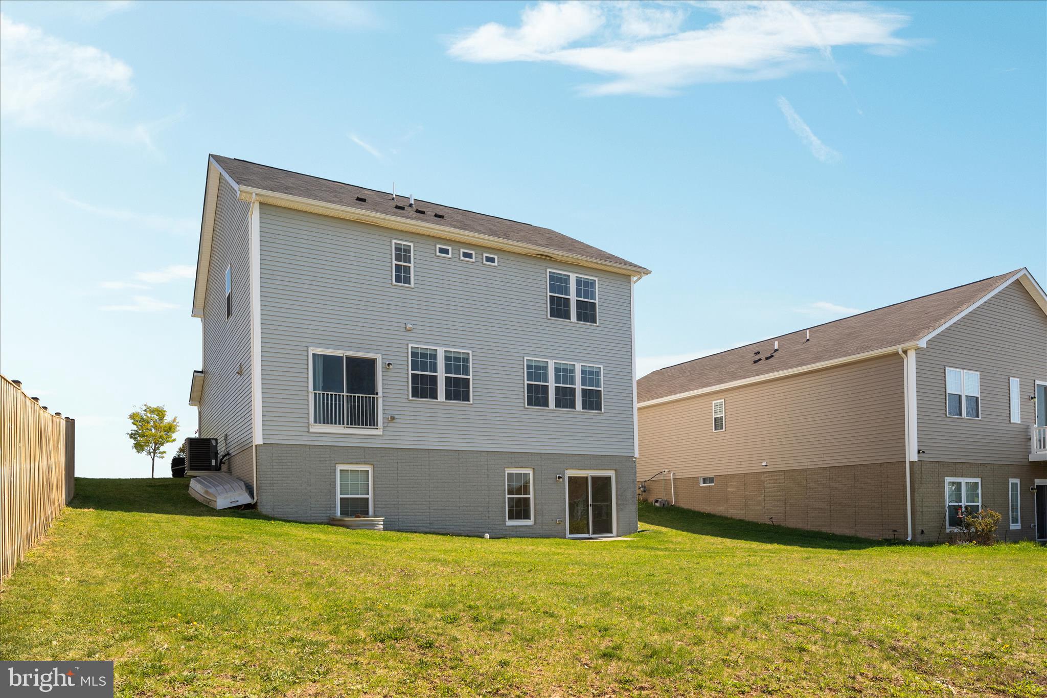 SOUTHERN HILLS - Residential