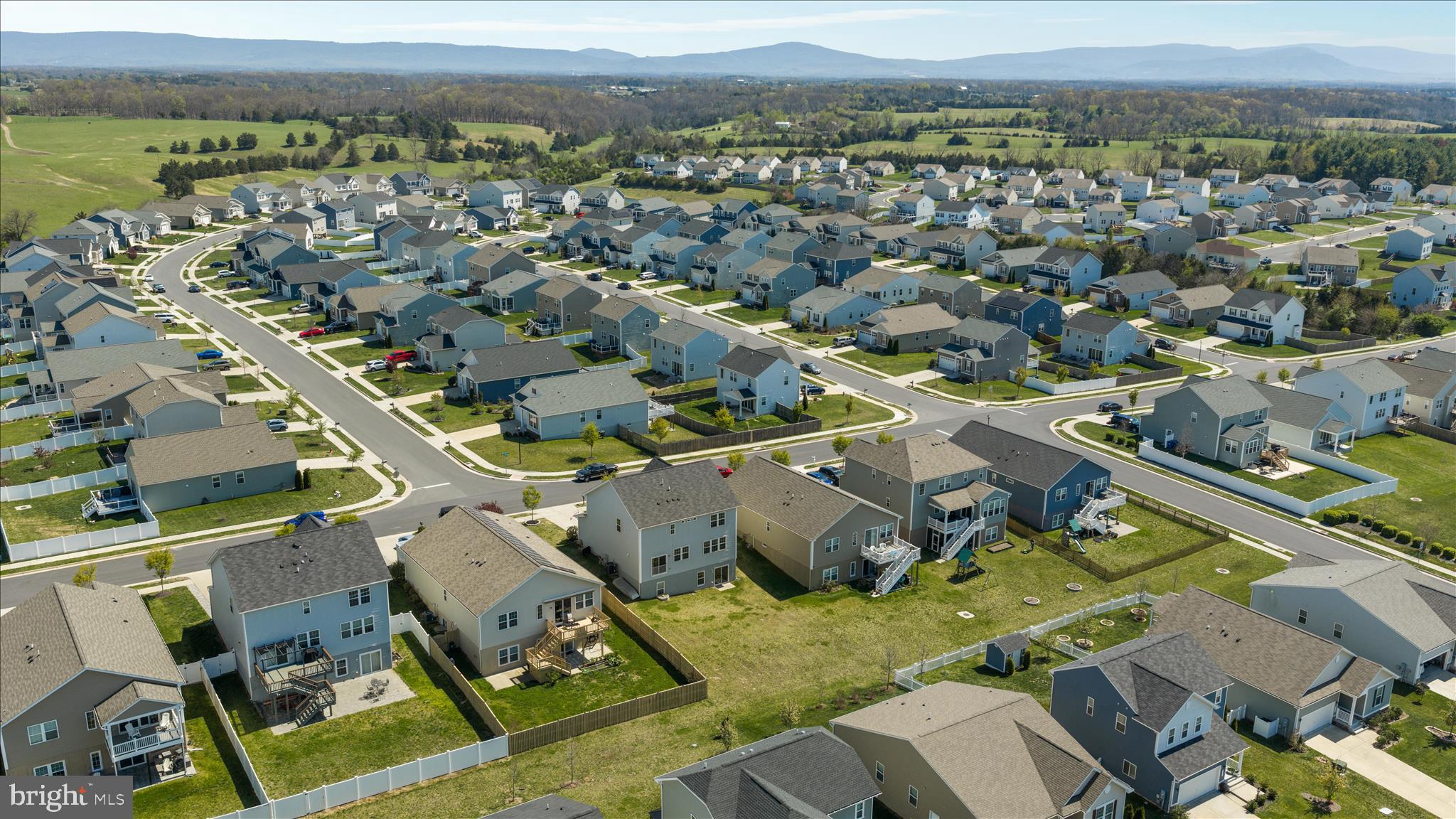 SOUTHERN HILLS - Residential