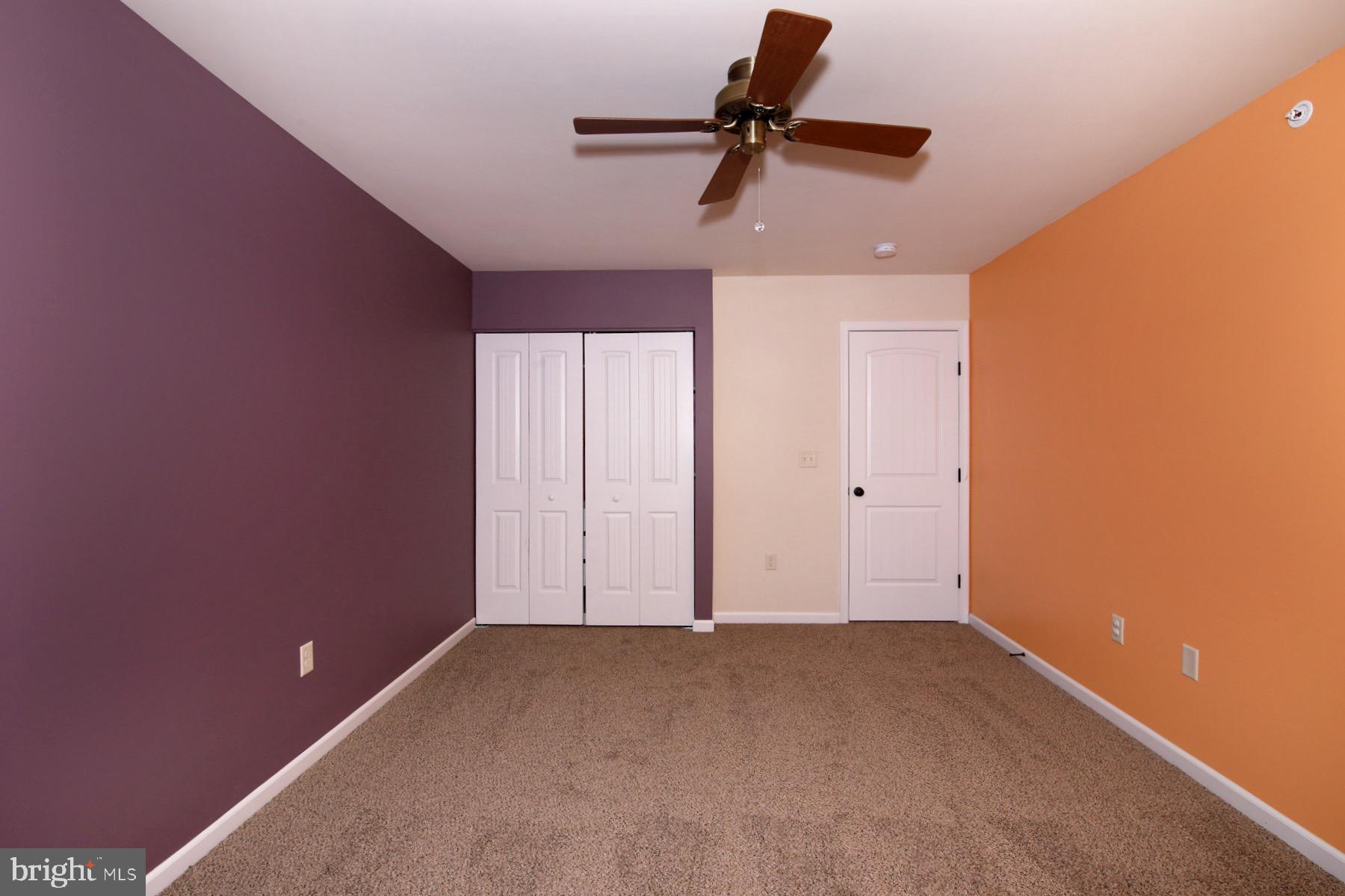 TRAIL SIDE - Residential