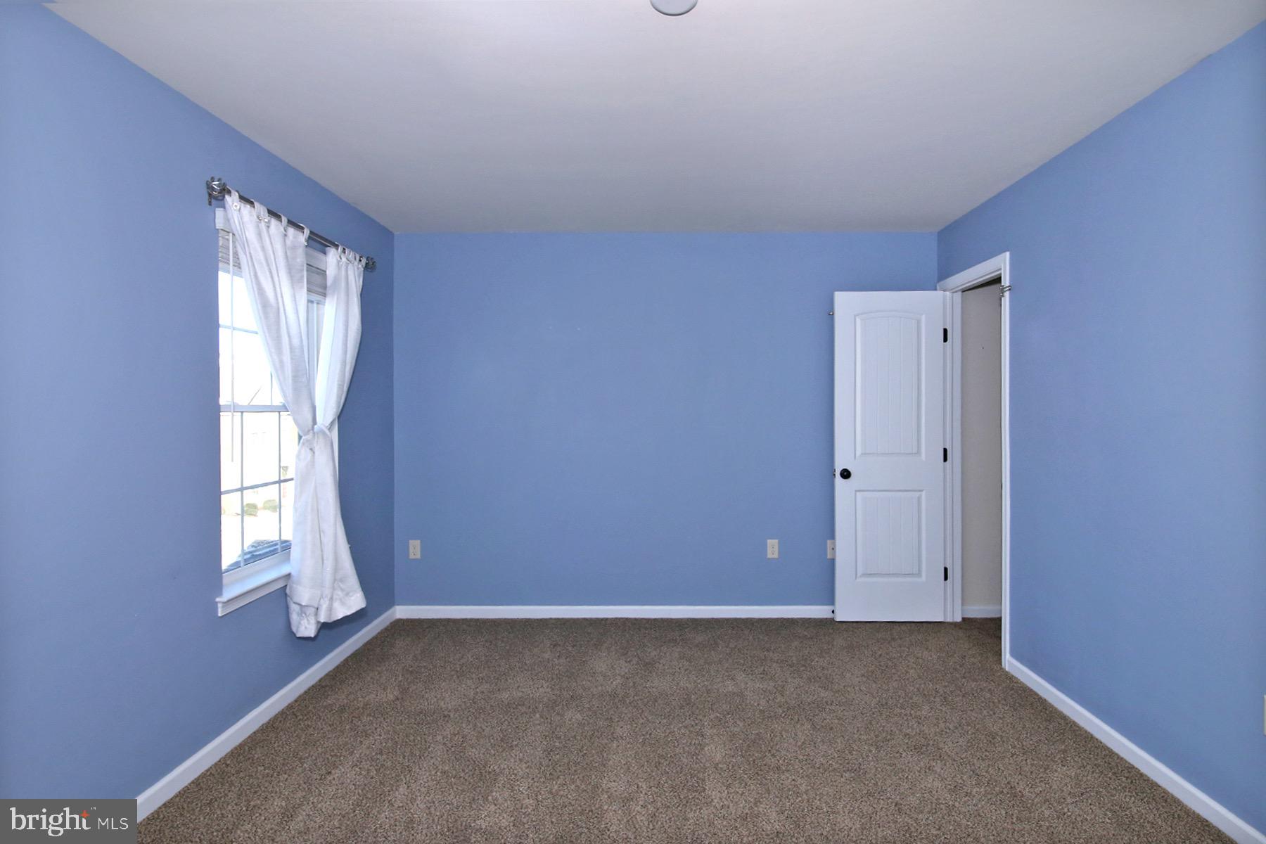 TRAIL SIDE - Residential